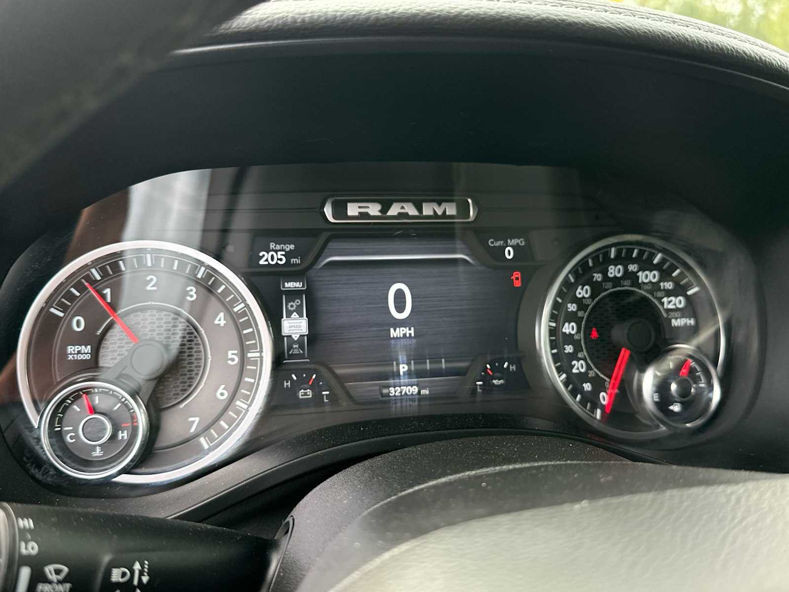 Thumbnail: 2025 RAM 1500 - 19