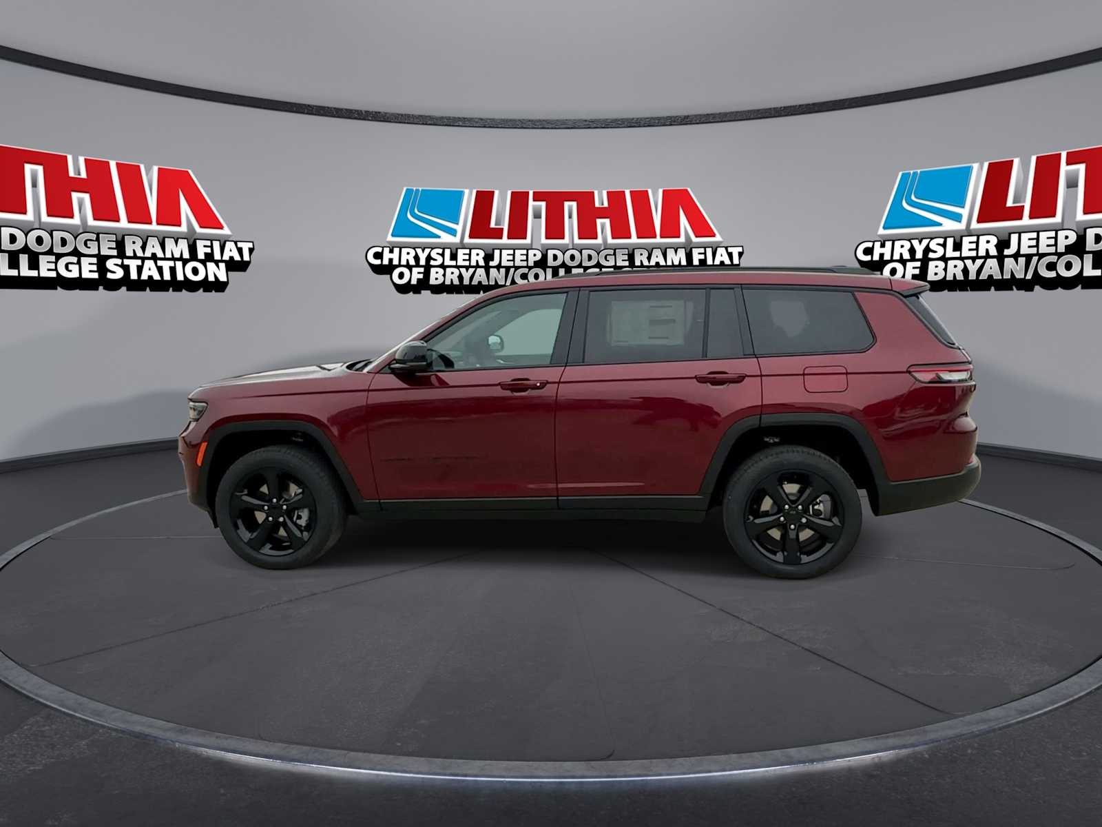 Thumbnail: 2025 Jeep Grand Cherokee - 5