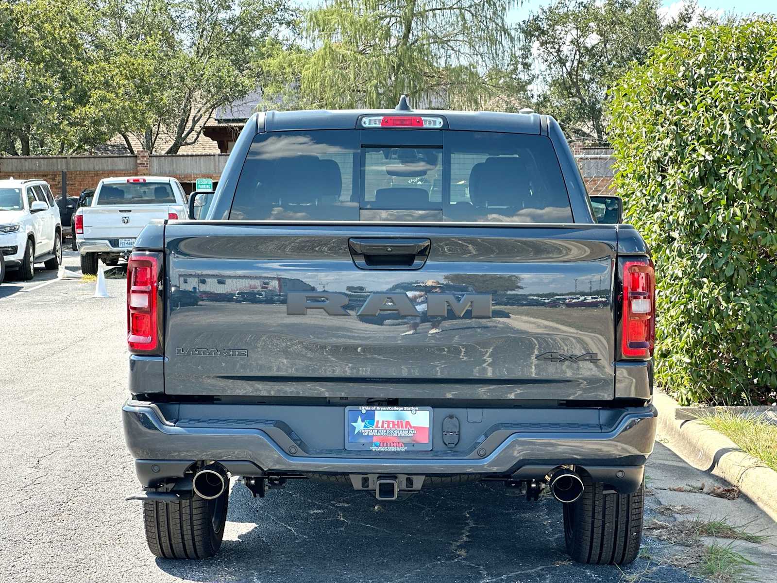 New 2026 Ram 1500 LARAMIE CREW CAB 4X4 Pickup