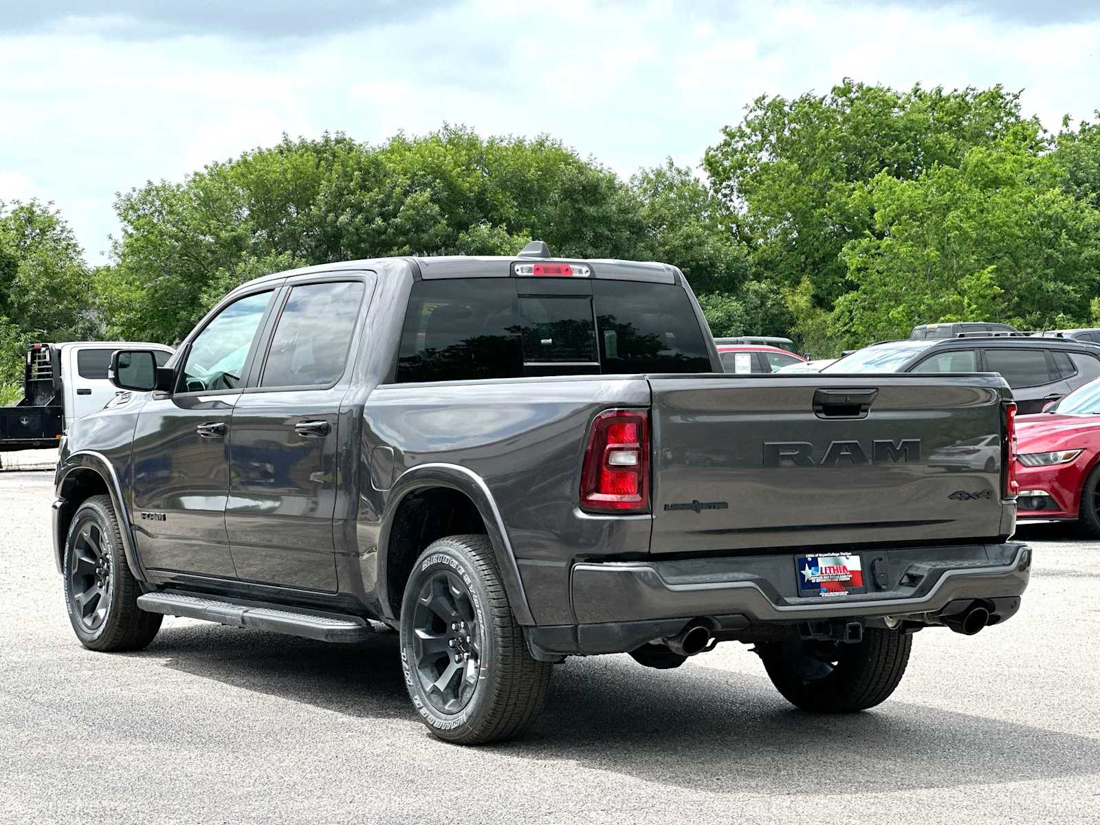 Thumbnail: 2026 RAM 1500 - 13