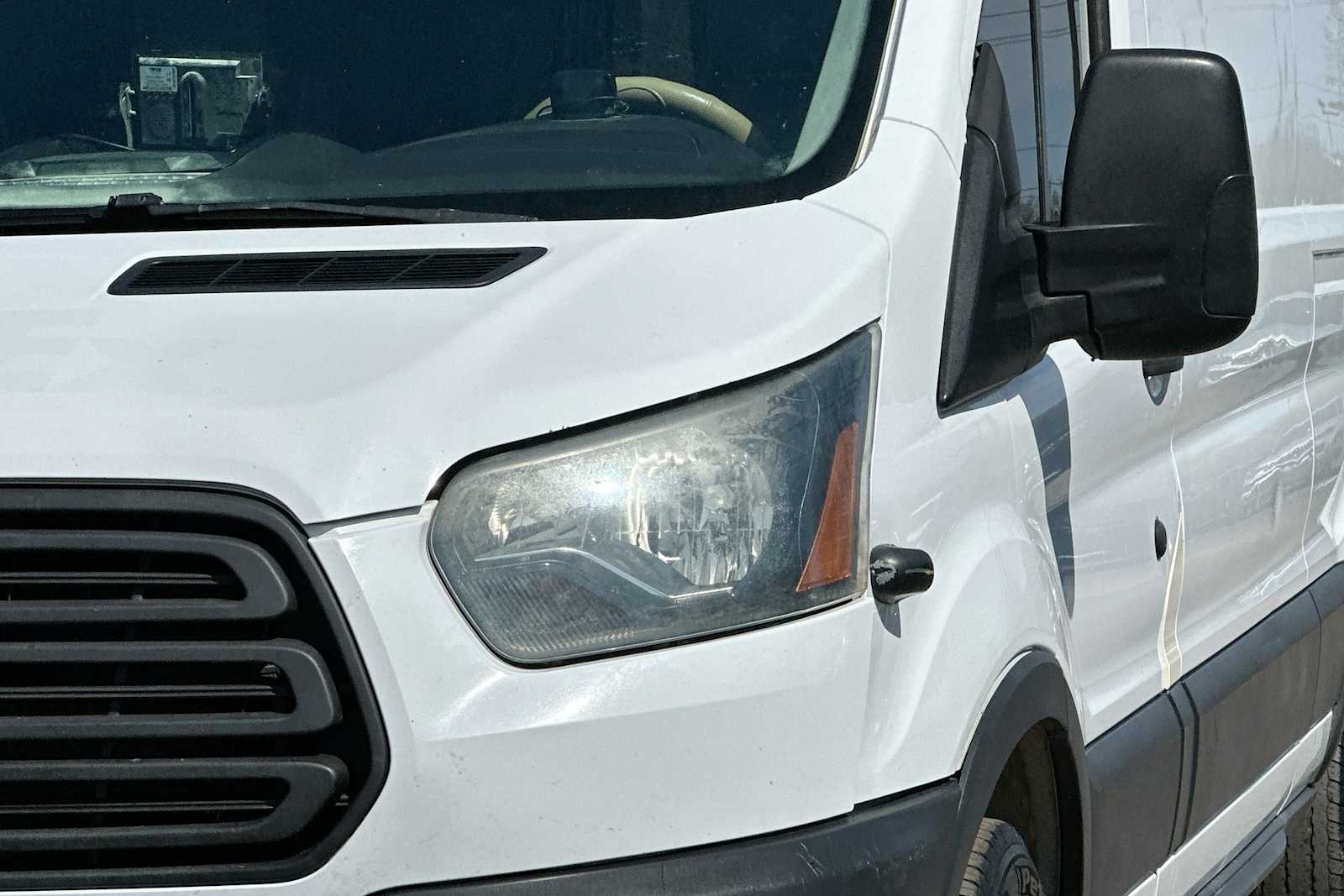 Thumbnail: 2016 Ford Transit Series - 16