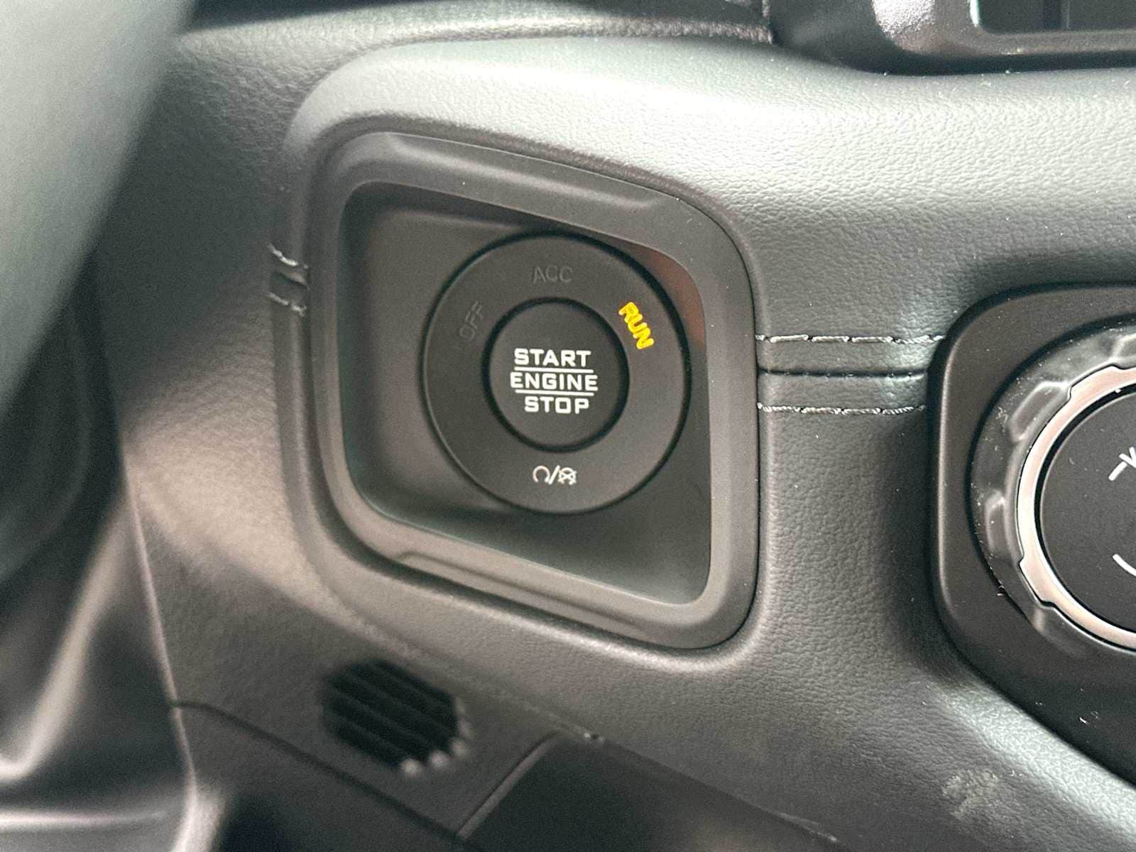 Thumbnail: 2026 Jeep Wrangler - 28