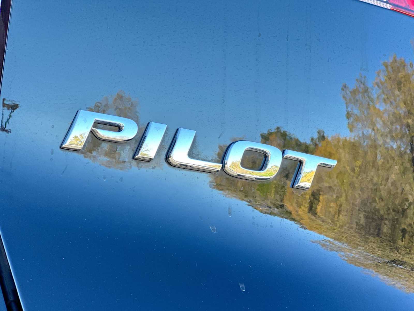 Thumbnail: 2021 Honda Pilot - 15