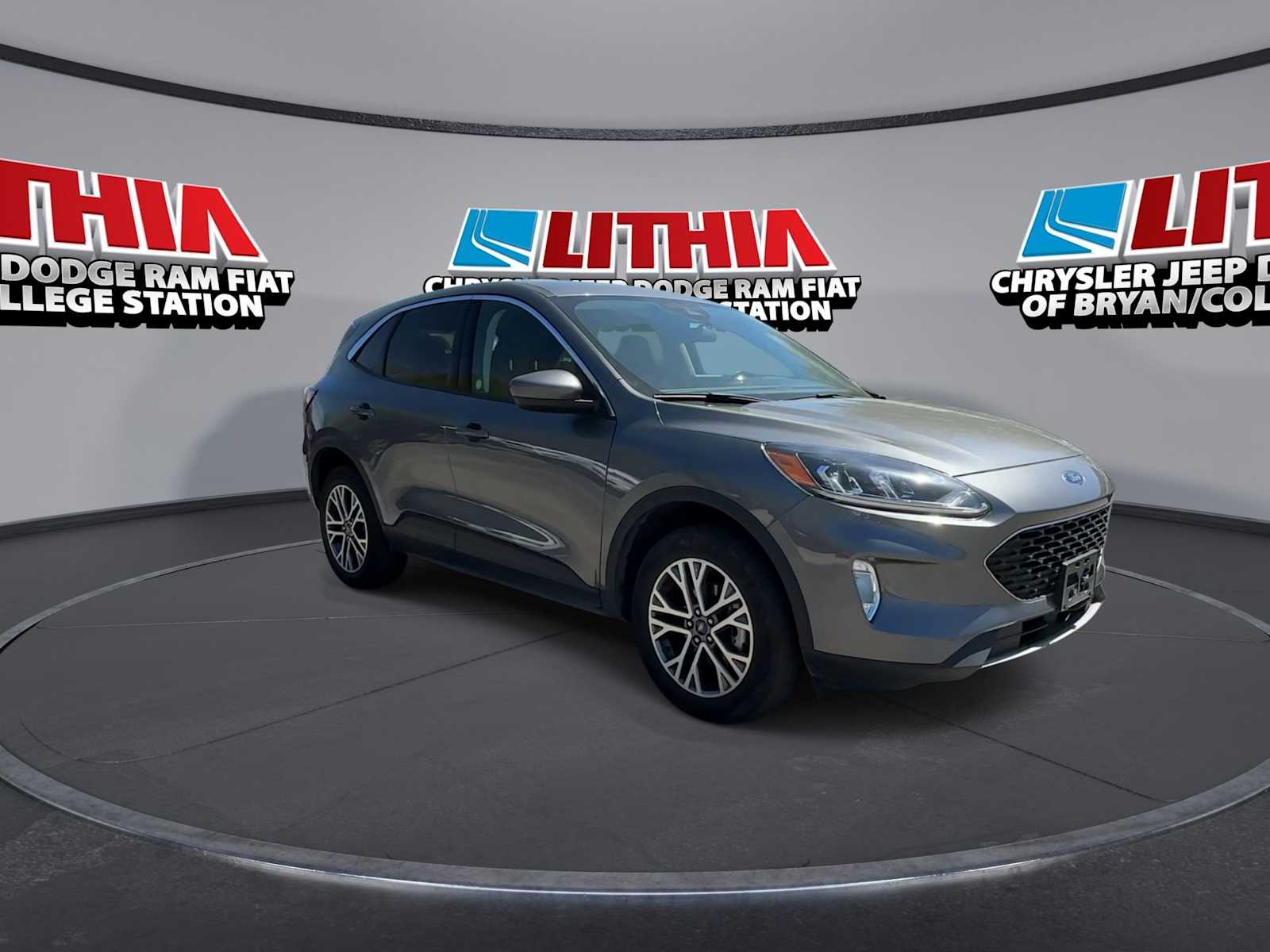 Used 2022 Ford Escape SEL with VIN 1FMCU9H97NUA85648 for sale in Bryan, TX