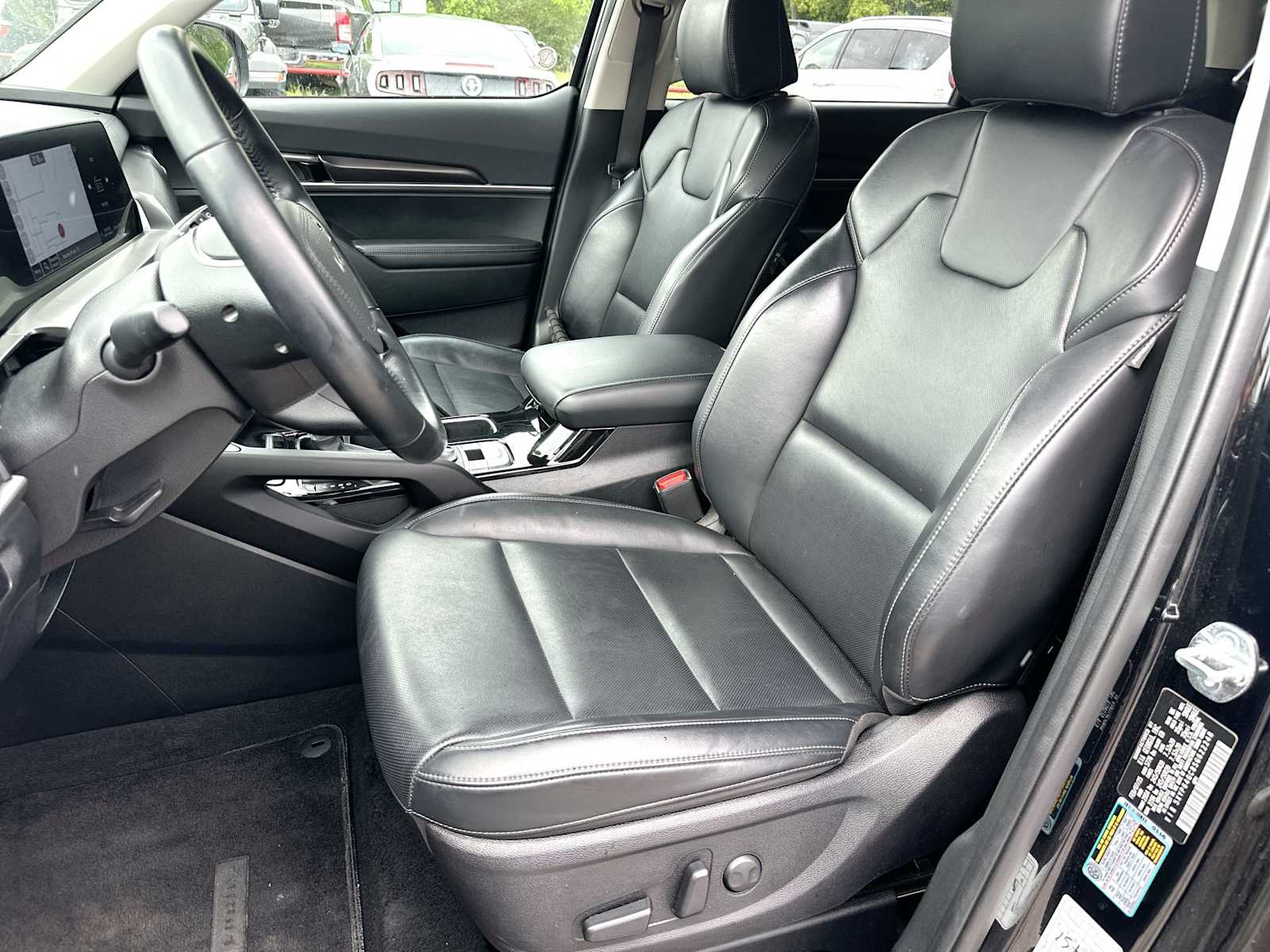 Thumbnail: 2025 Kia Telluride - 17