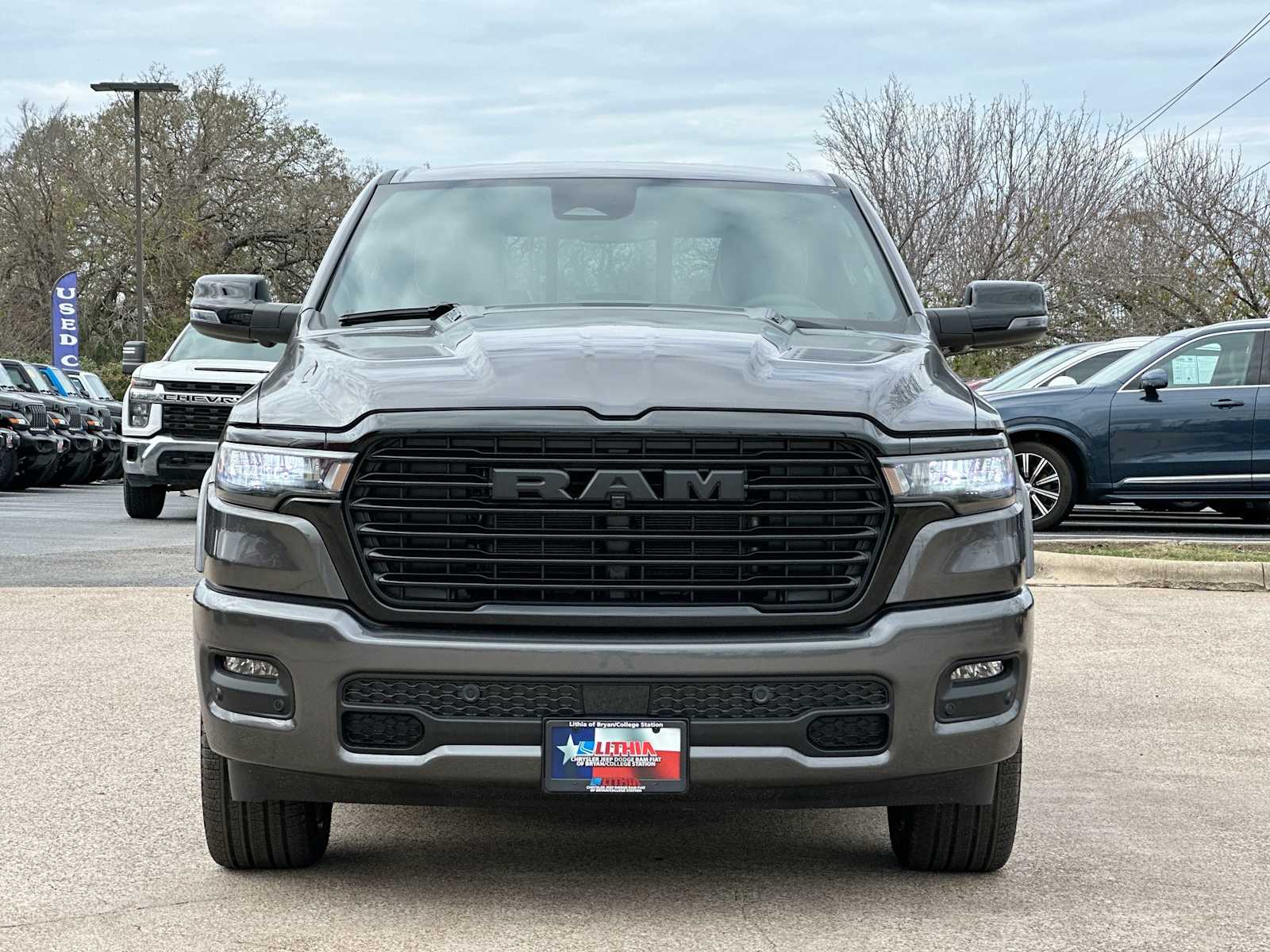 Thumbnail: 2026 RAM 1500 - 10