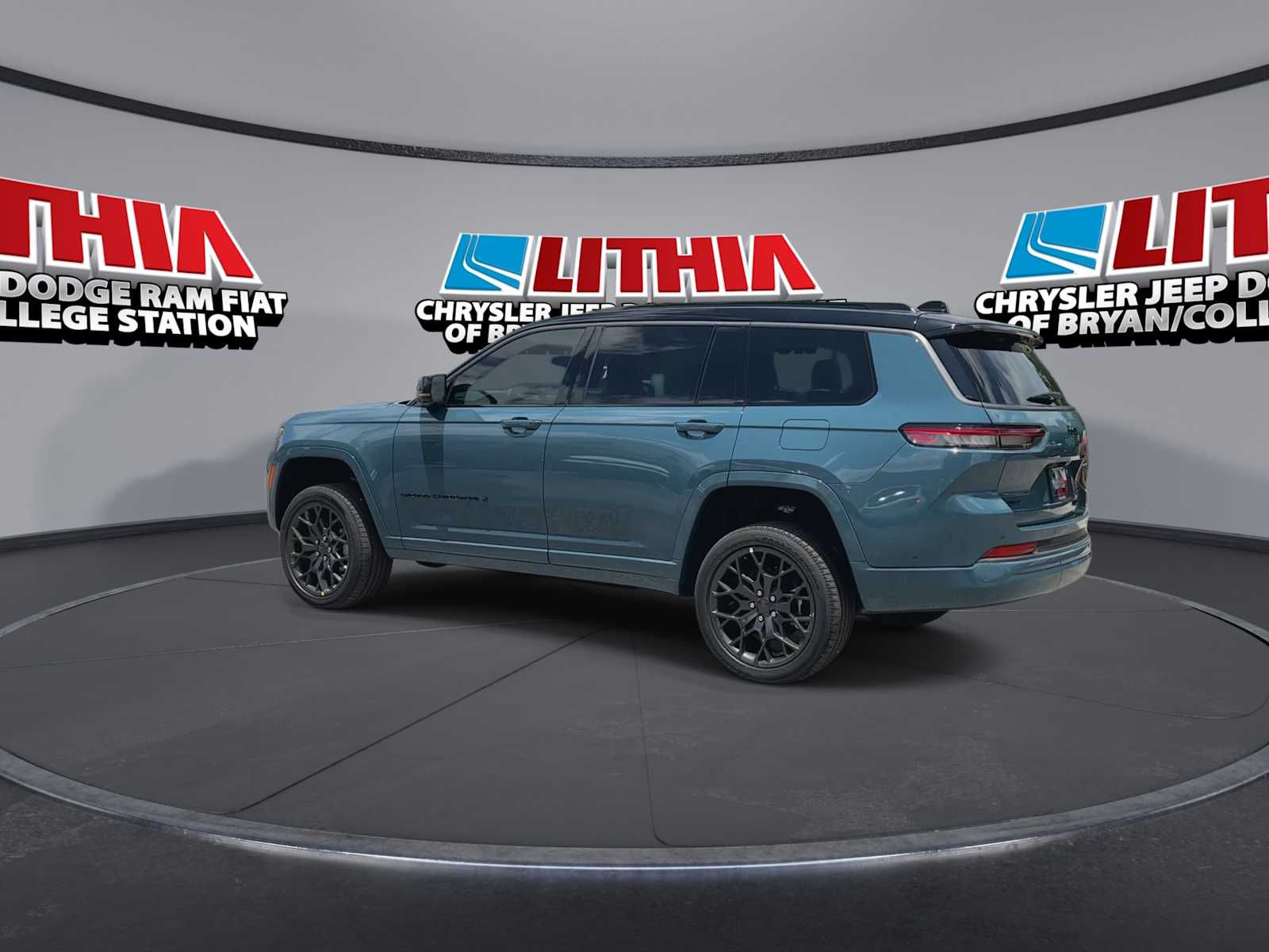 Thumbnail: 2026 Jeep Grand Cherokee - 6