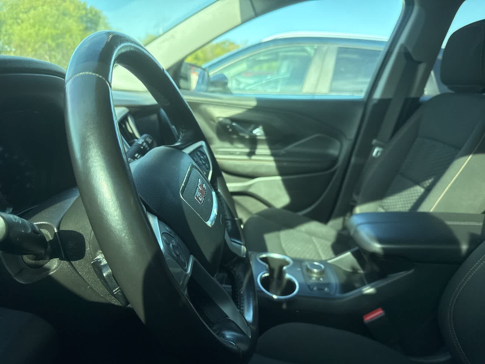 Thumbnail: 2020 GMC Terrain - 3