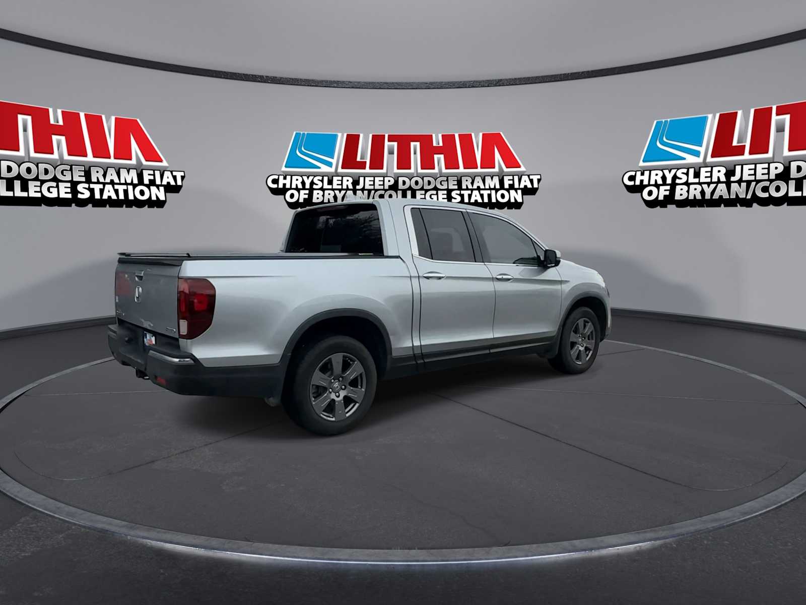 Thumbnail: 2020 Honda Ridgeline - 8
