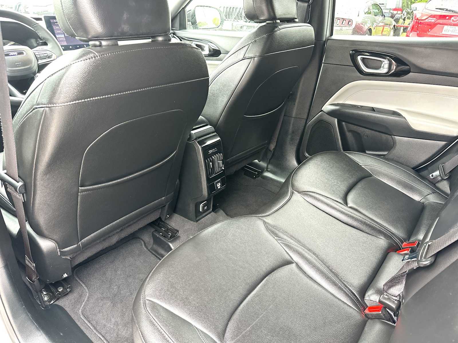 Thumbnail: 2025 Jeep Compass - 24