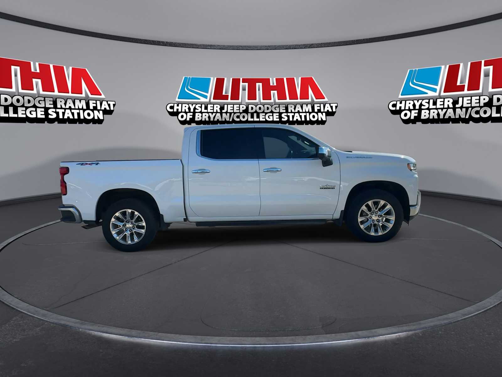 Thumbnail: 2021 Chevrolet Silverado 1500 - 9