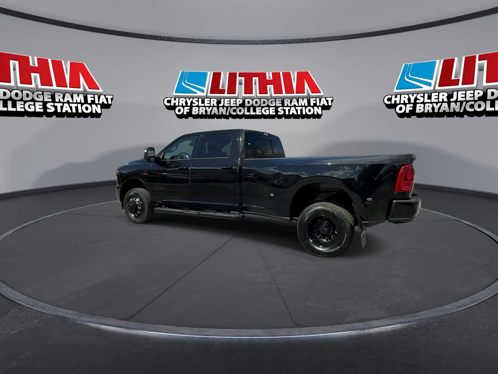 Thumbnail: 2026 RAM 3500 - 5