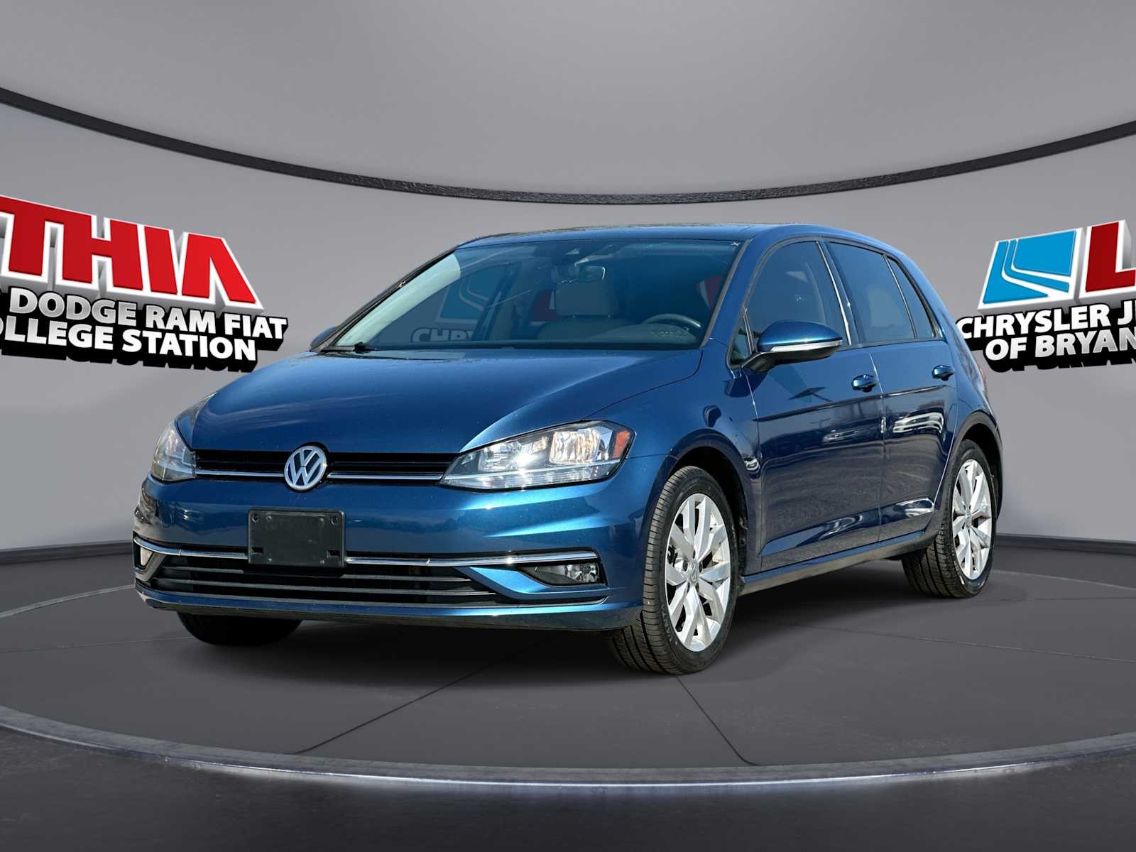 Thumbnail: 2019 Volkswagen Golf - 1