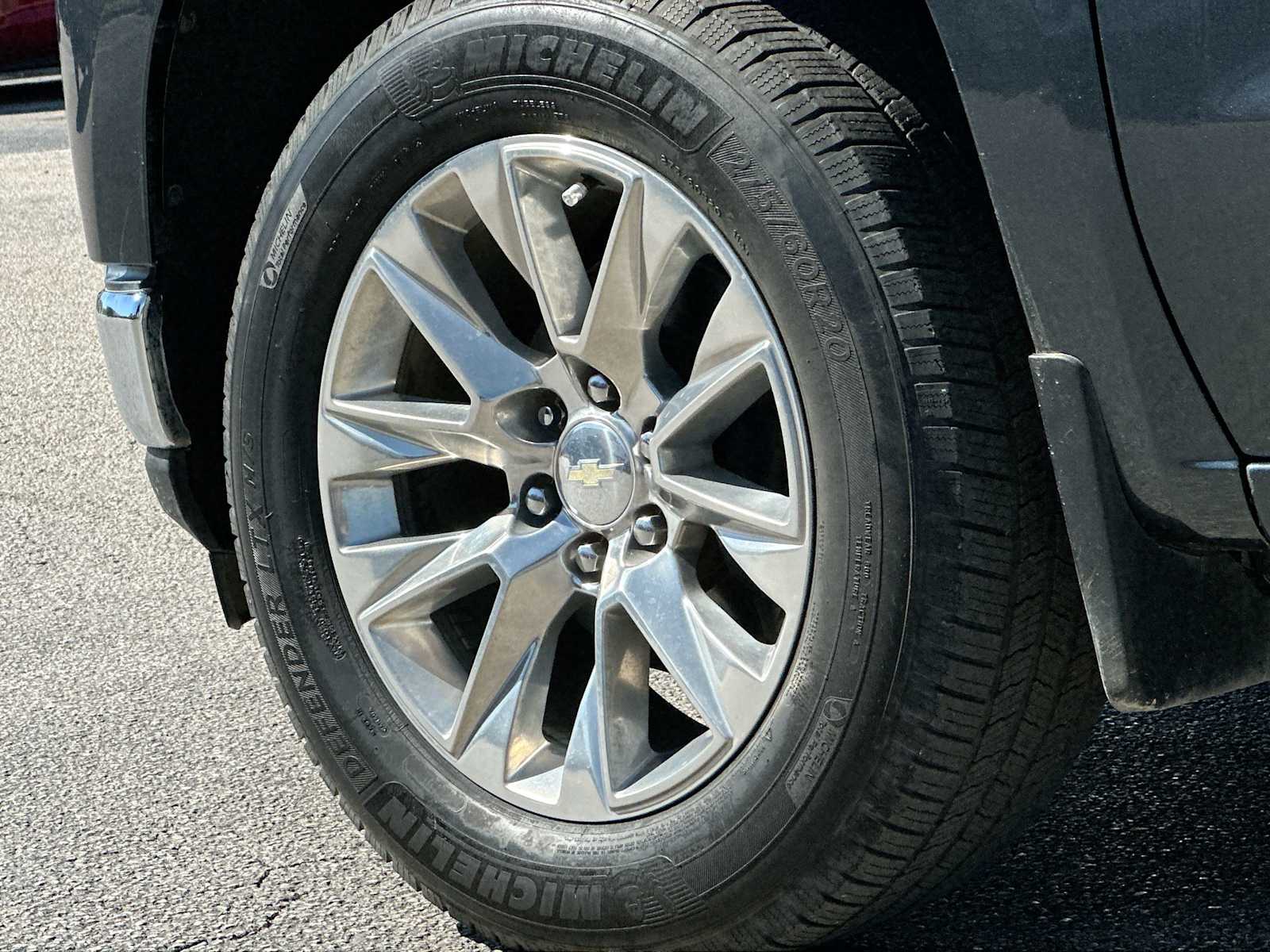 Thumbnail: 2019 Chevrolet Silverado 1500 - 11