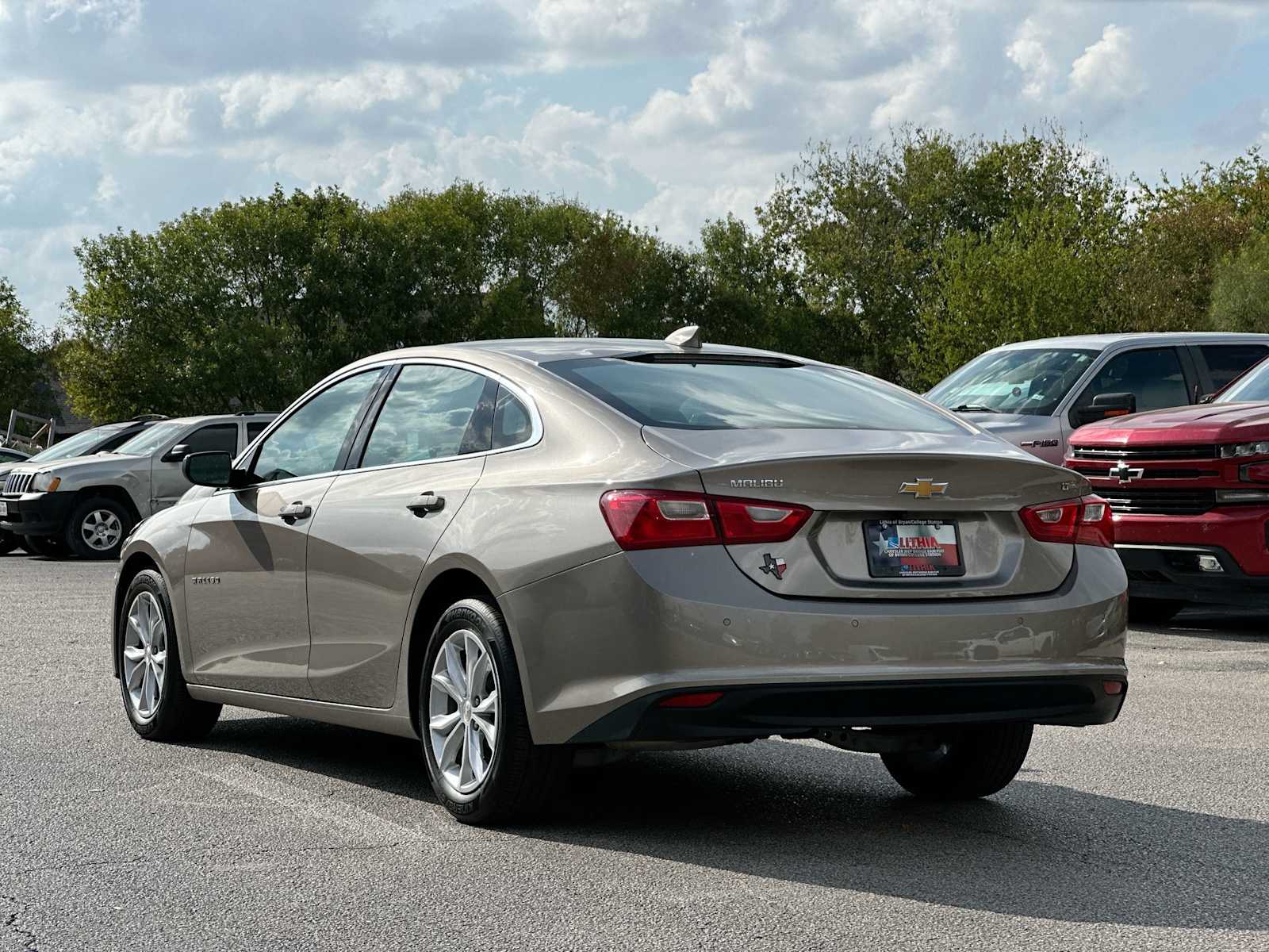 Thumbnail: 2025 Chevrolet Malibu - 13