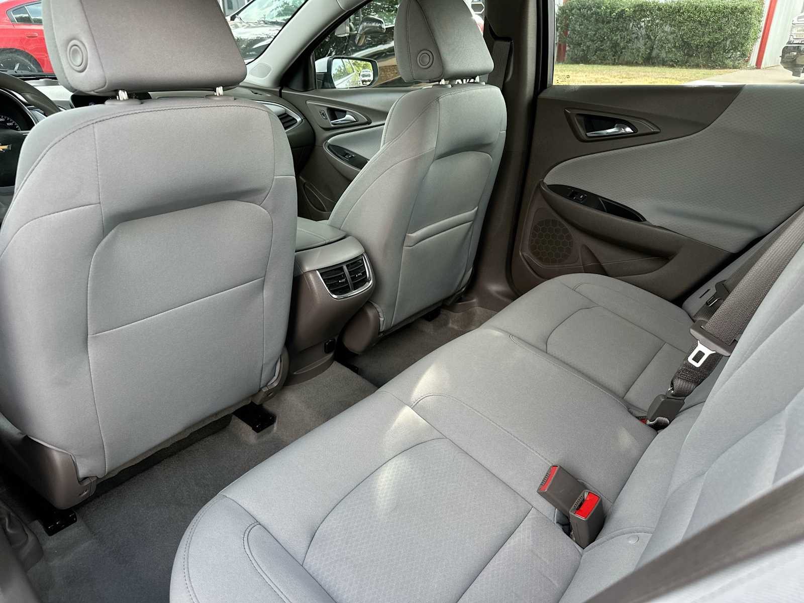 Thumbnail: 2025 Chevrolet Malibu - 24