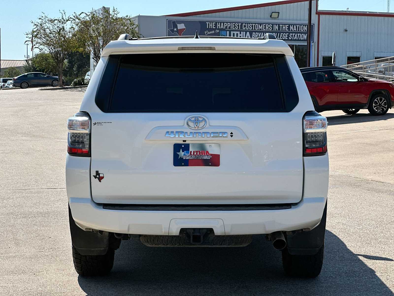 Thumbnail: 2022 Toyota 4Runner - 14