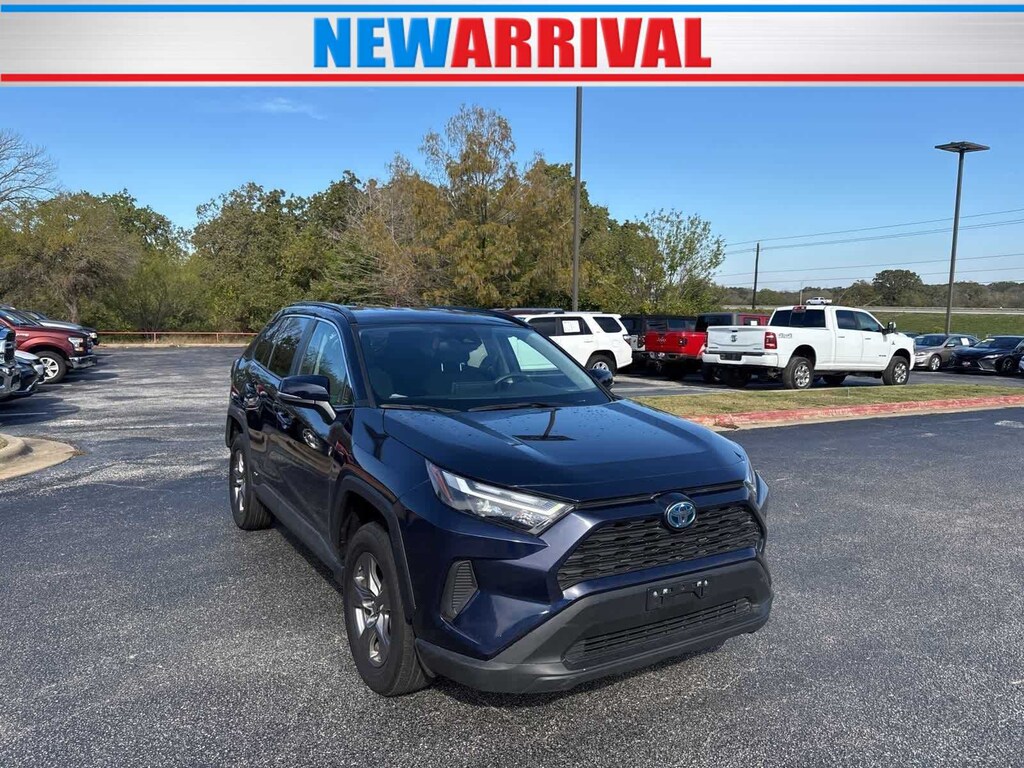 Used 2024 Toyota RAV4 Hybrid XLE SUV