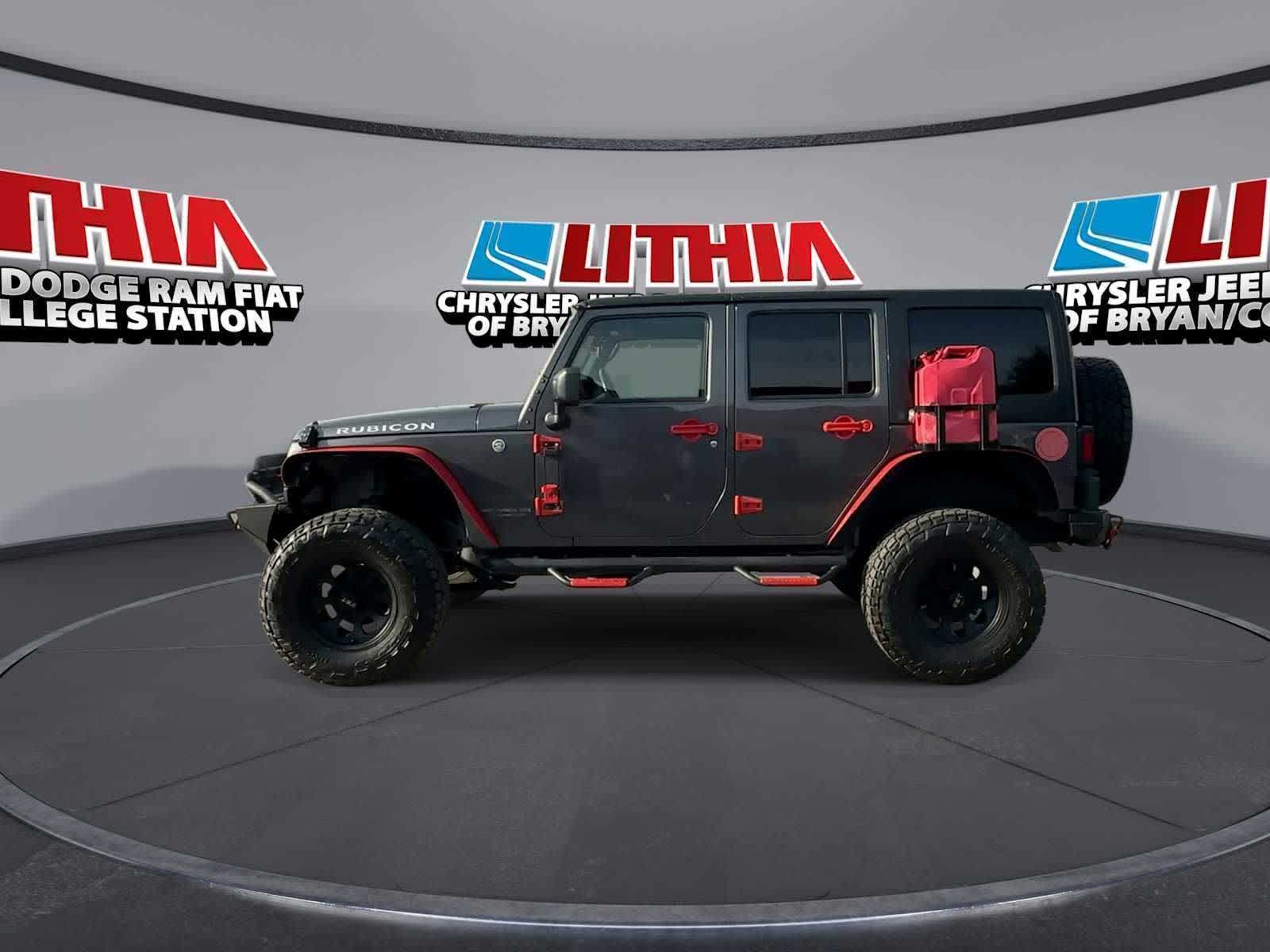 Thumbnail: 2016 Jeep Wrangler - 5