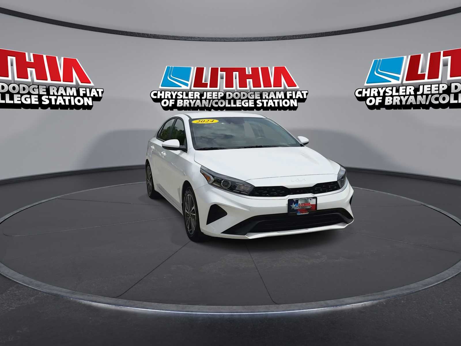 Thumbnail: 2024 Kia Forte - 2