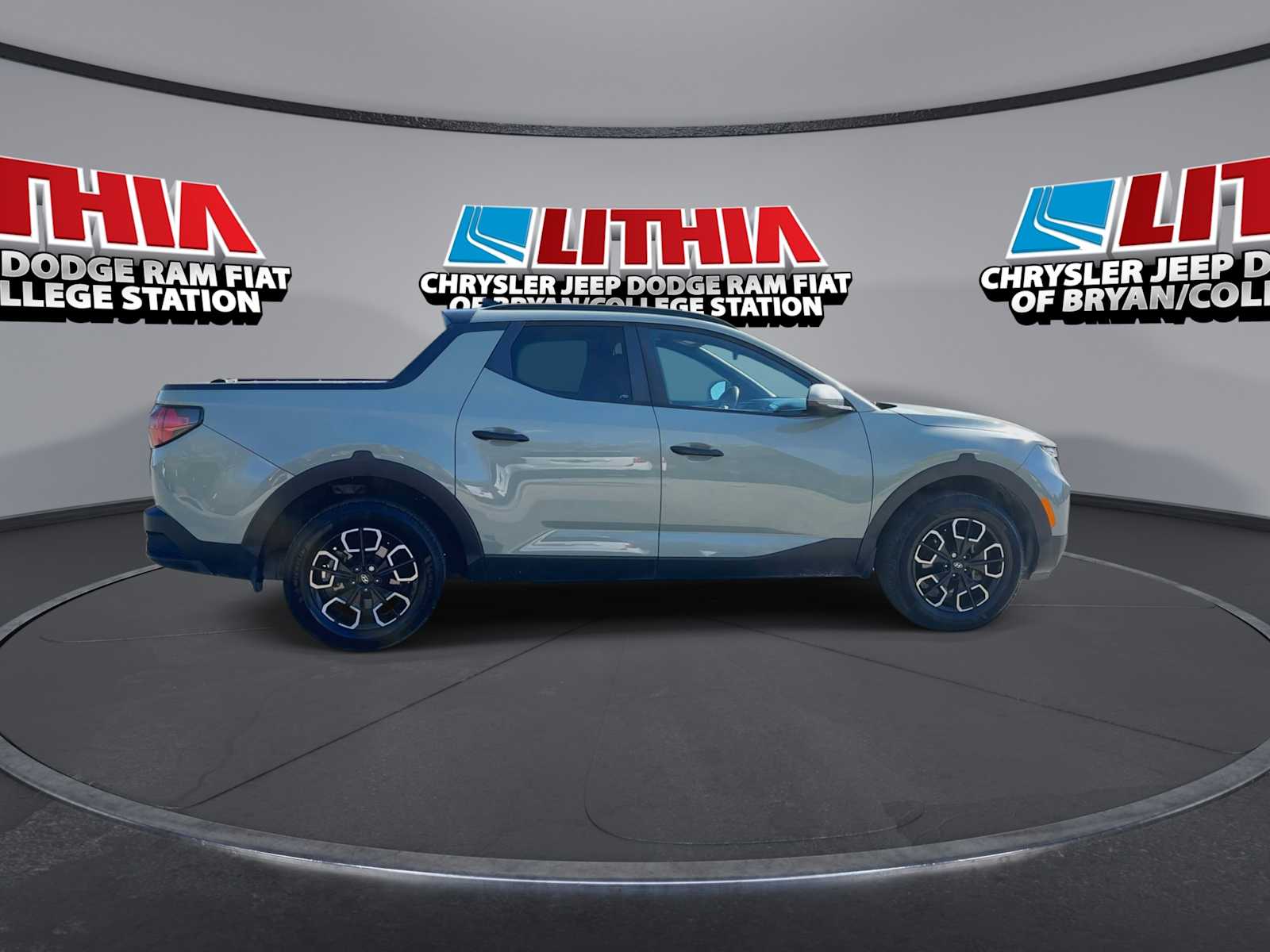 Thumbnail: 2023 Hyundai Santa Cruz - 9
