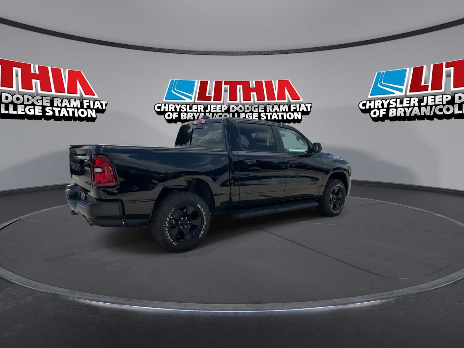 Thumbnail: 2026 RAM 1500 - 8
