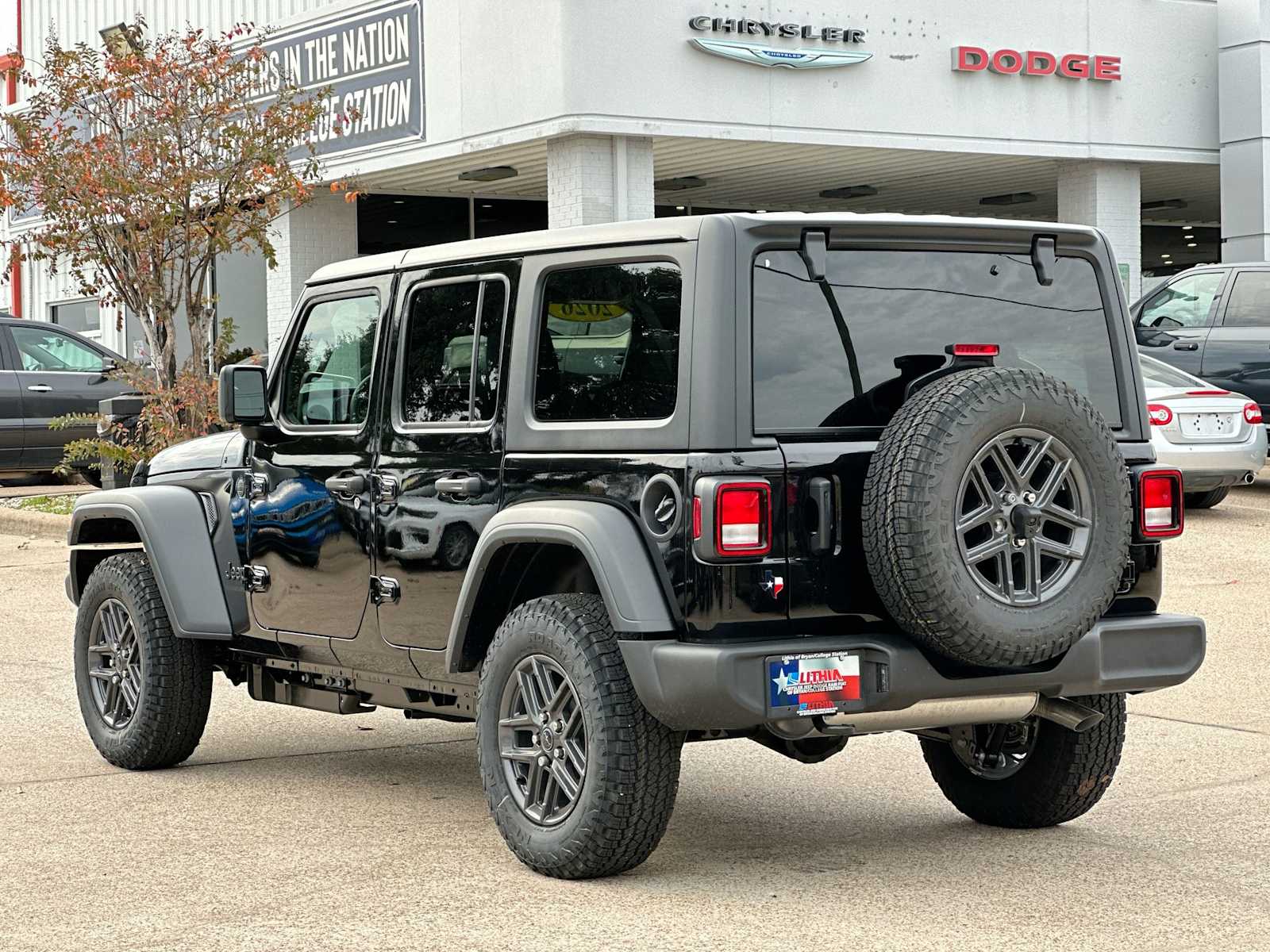 Thumbnail: 2026 Jeep Wrangler - 13