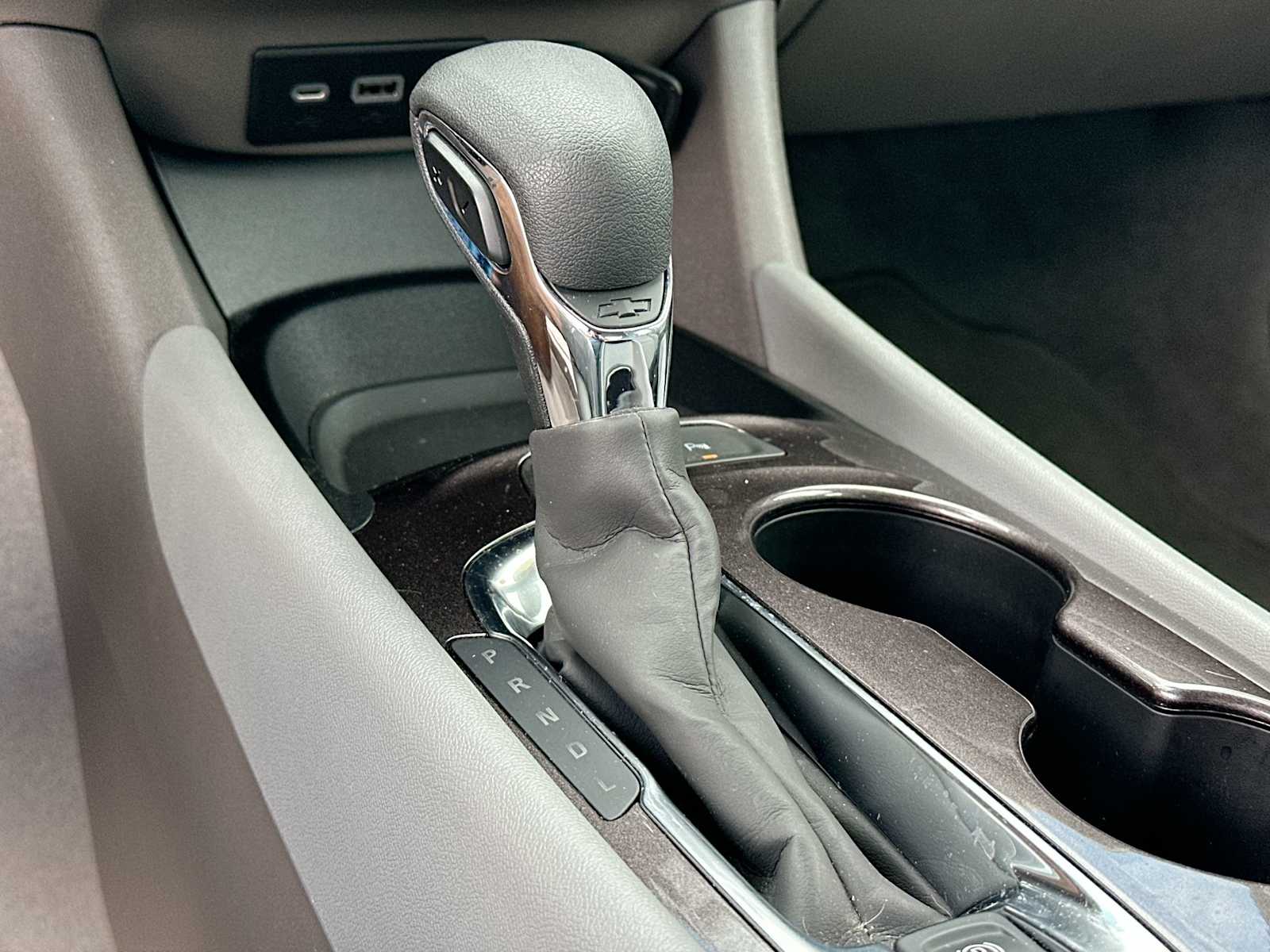 Thumbnail: 2024 Chevrolet Malibu - 21