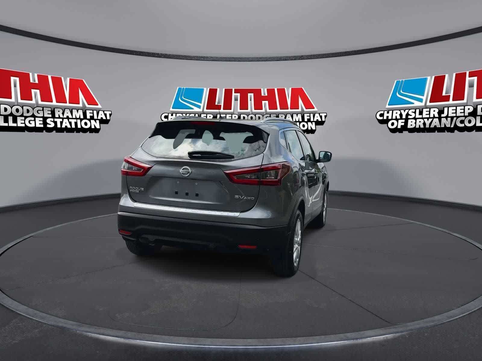 Thumbnail: 2022 Nissan Rogue Sport - 7