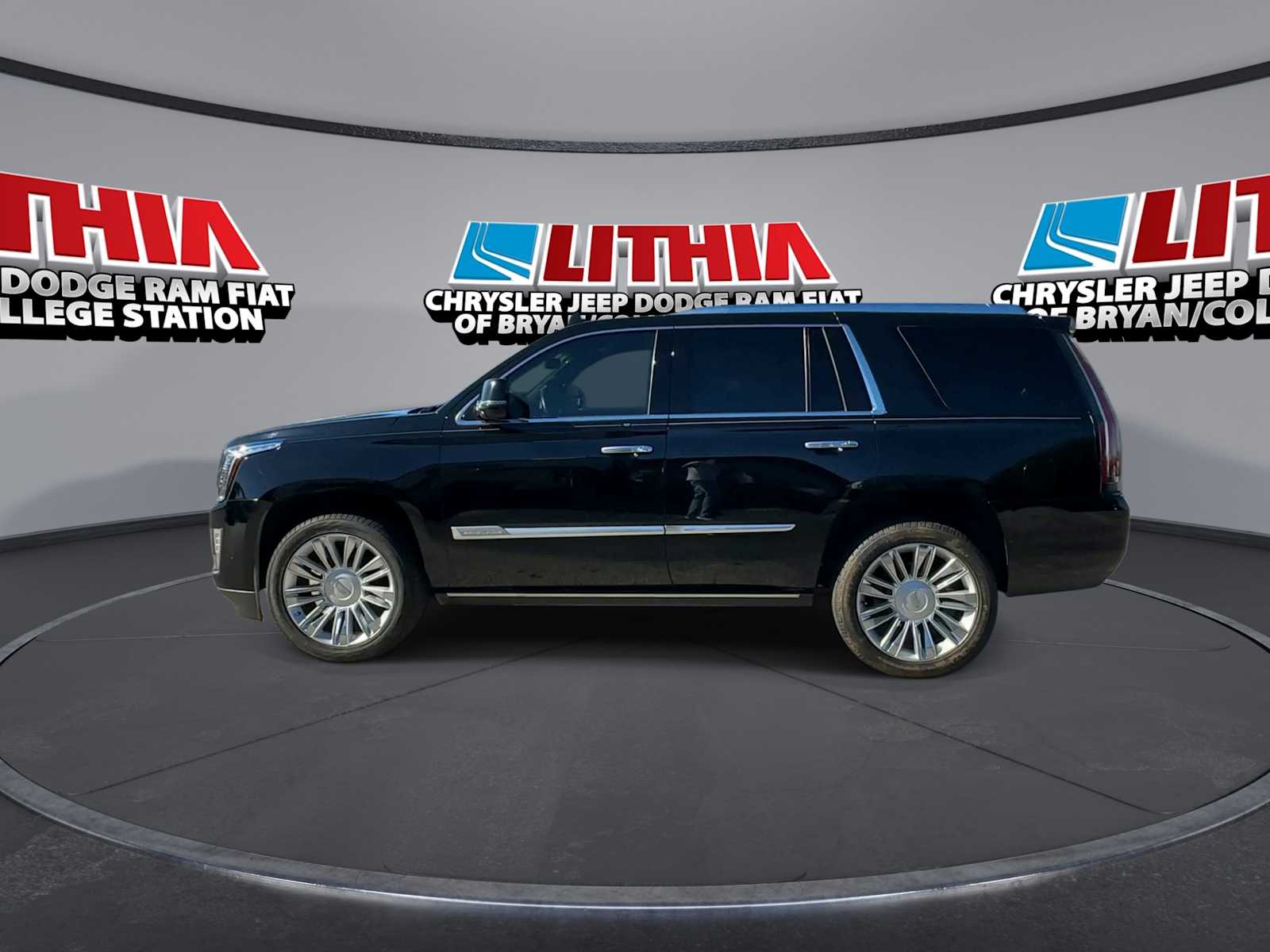 Thumbnail: 2020 Cadillac Escalade - 5