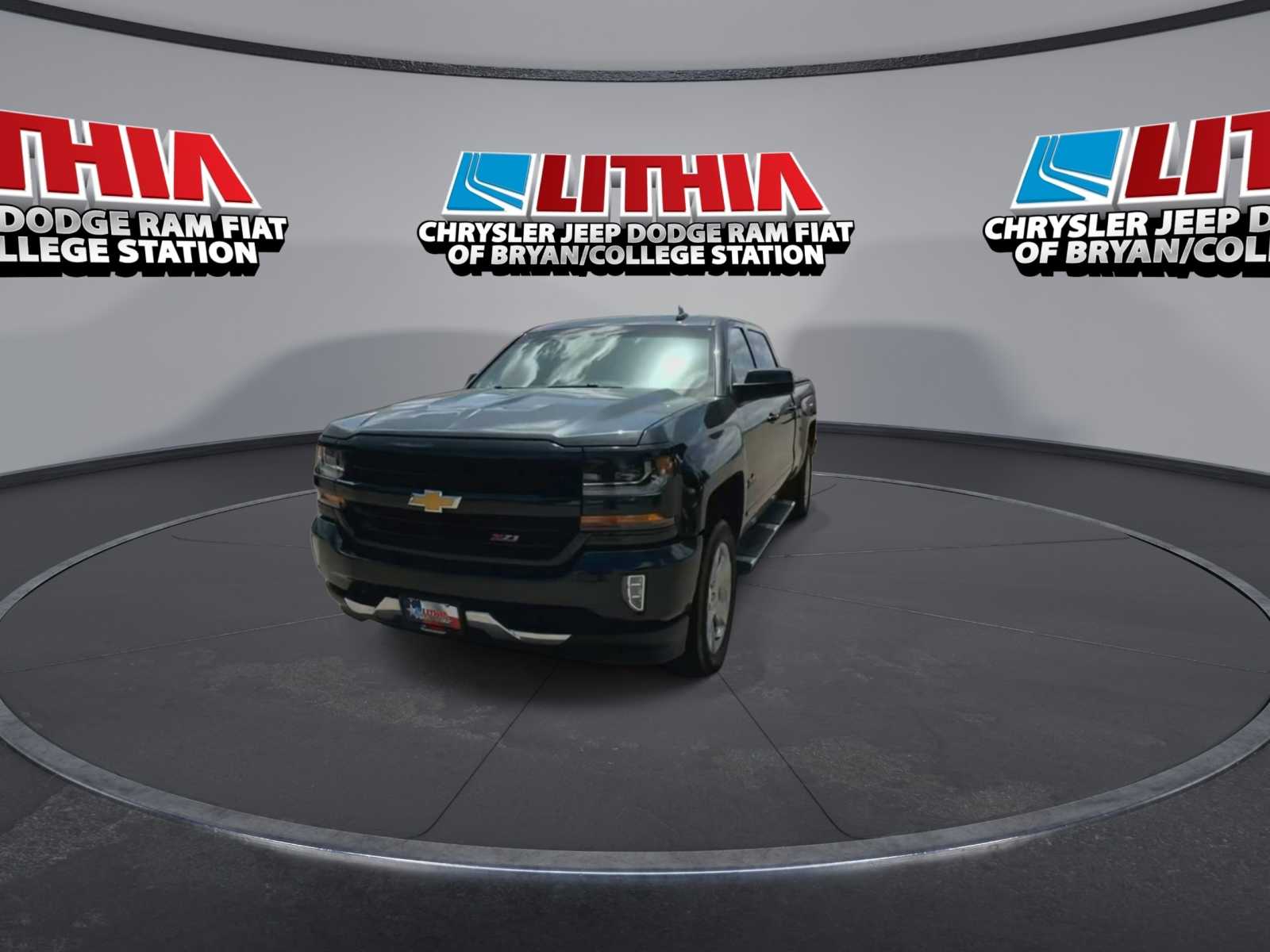 Thumbnail: 2018 Chevrolet Silverado 1500 - 6