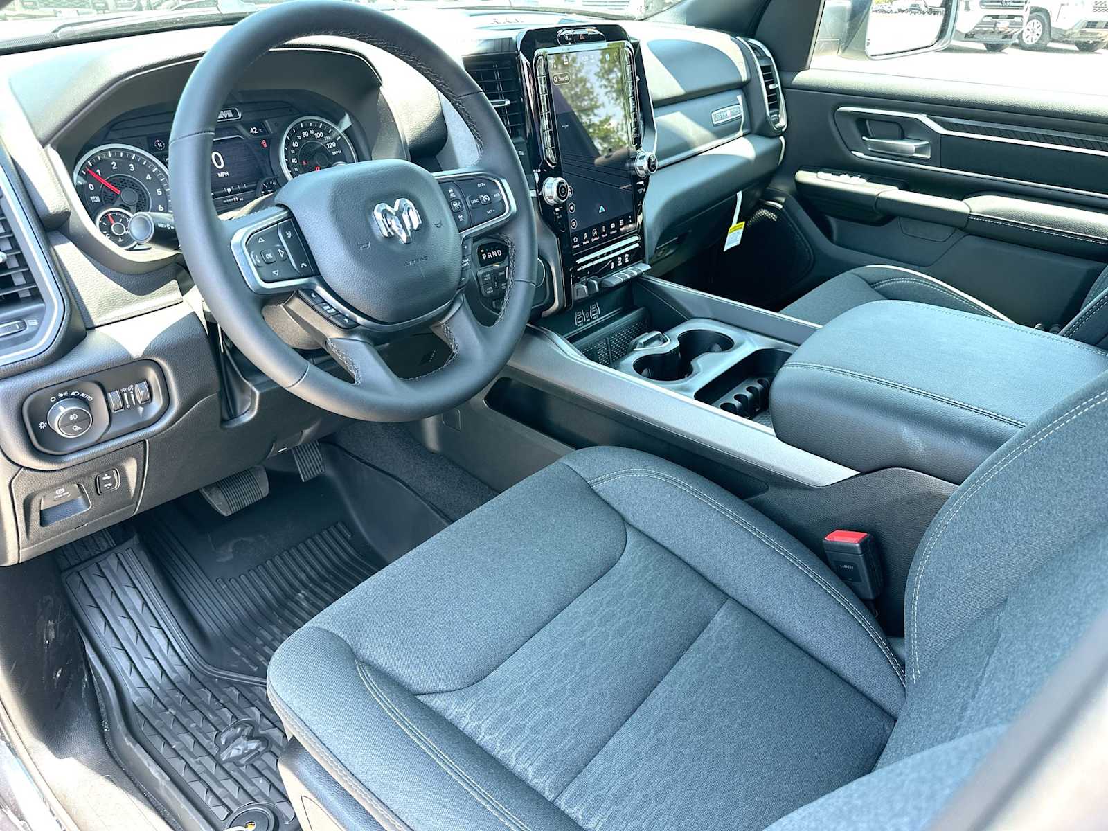 Thumbnail: 2026 RAM 1500 - 18