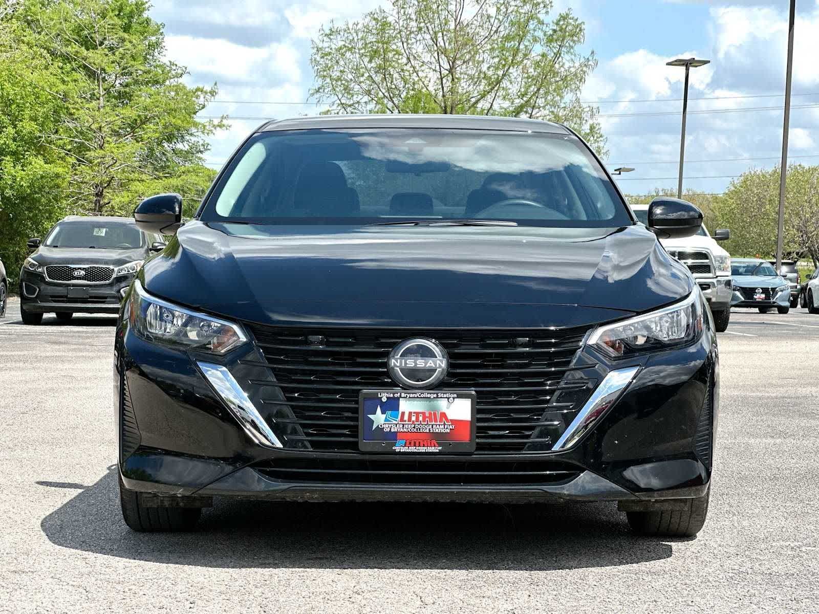 Thumbnail: 2024 Nissan Sentra - 10