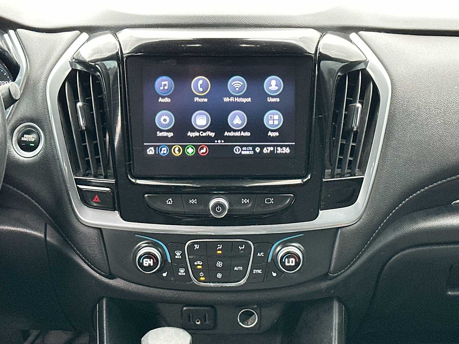 Thumbnail: 2022 Chevrolet Traverse - 26