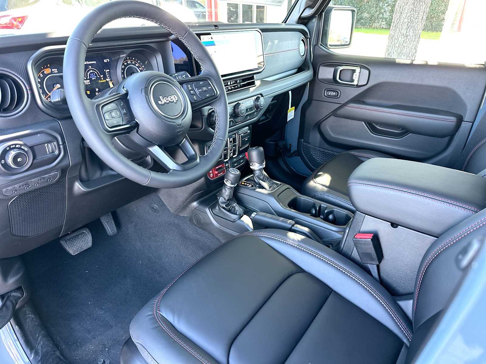 Thumbnail: 2026 Jeep Wrangler - 18