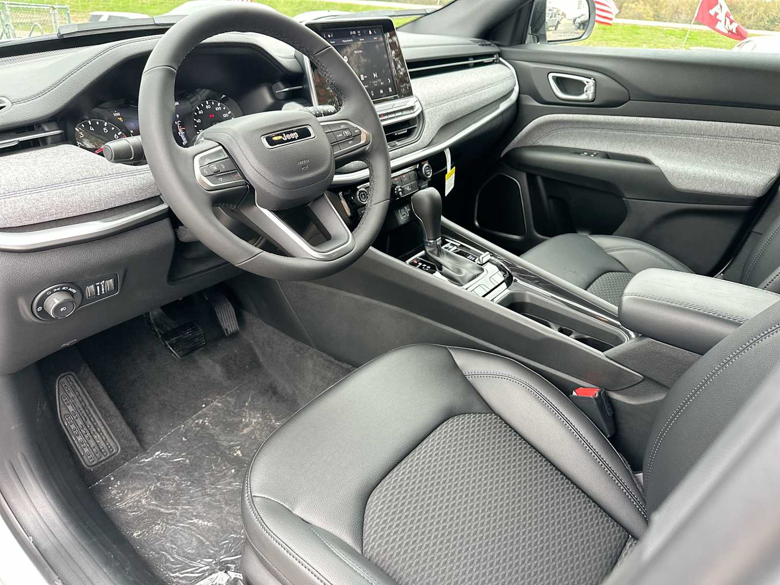 Thumbnail: 2026 Jeep Compass - 18