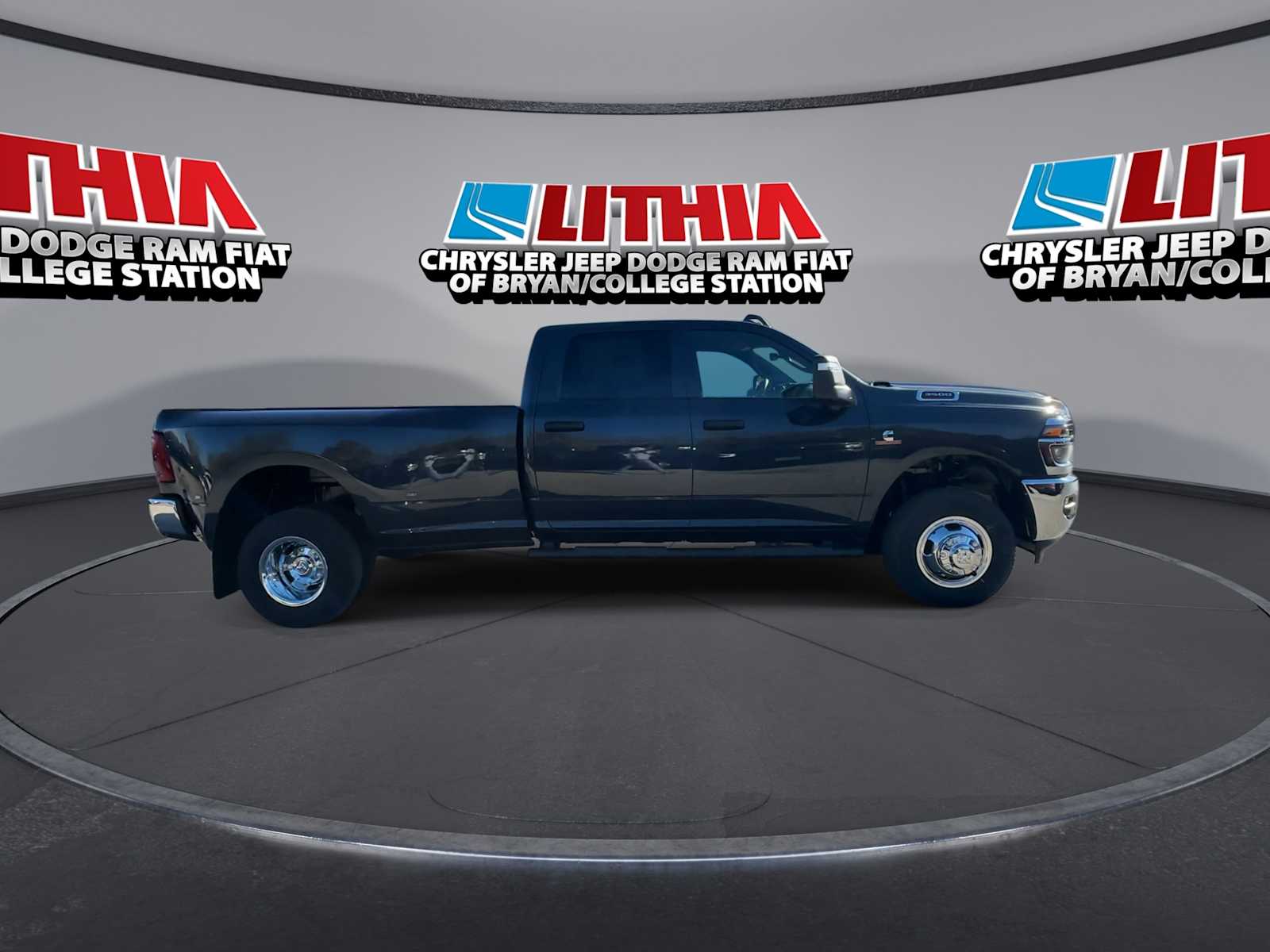 Thumbnail: 2026 RAM 3500 - 9