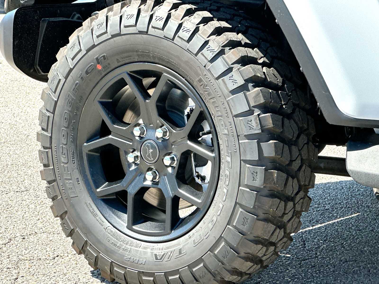 Thumbnail: 2026 Jeep Gladiator - 11