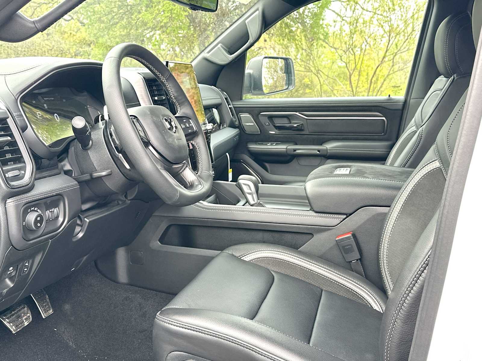 Thumbnail: 2026 RAM 1500 - 18