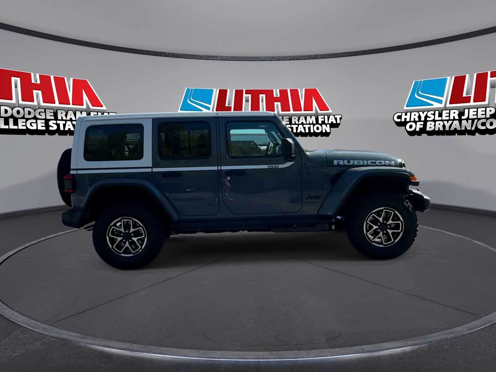 Thumbnail: 2026 Jeep Wrangler - 9