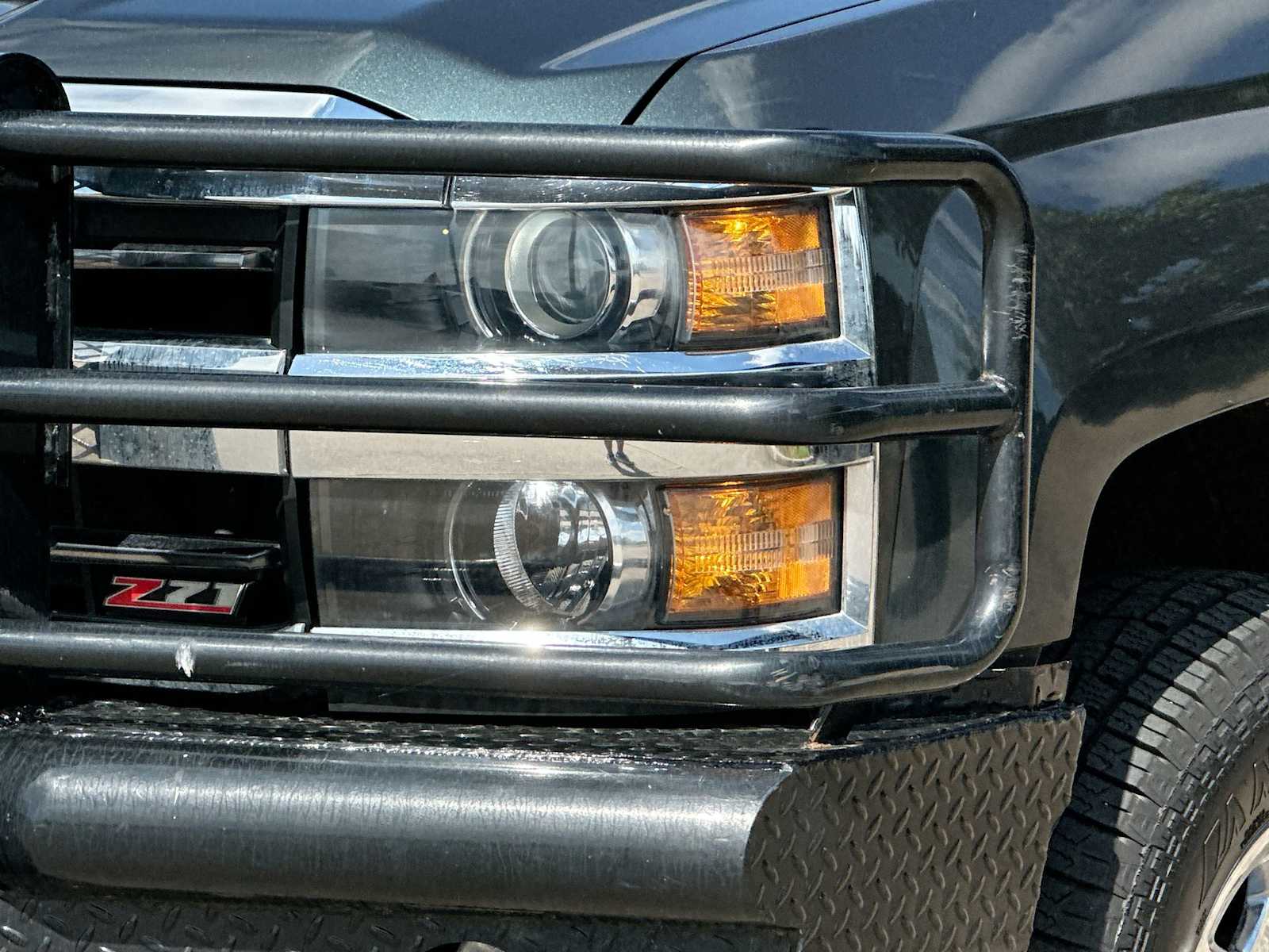 Thumbnail: 2019 Chevrolet Silverado 3500 - 16