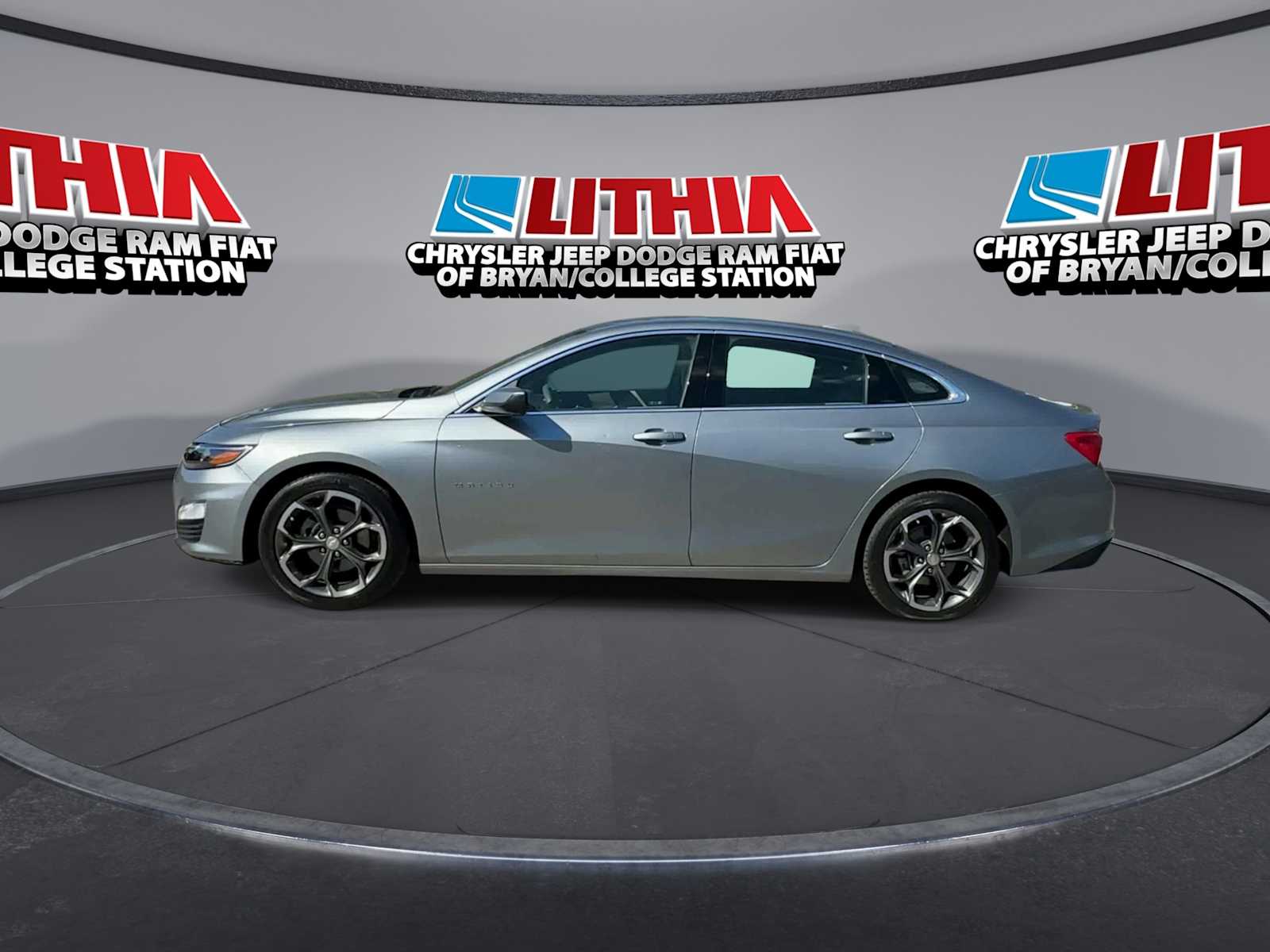 Thumbnail: 2024 Chevrolet Malibu - 5