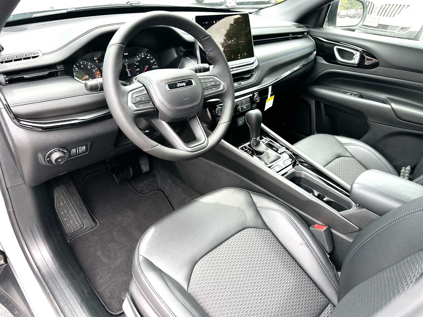 Thumbnail: 2026 Jeep Compass - 18