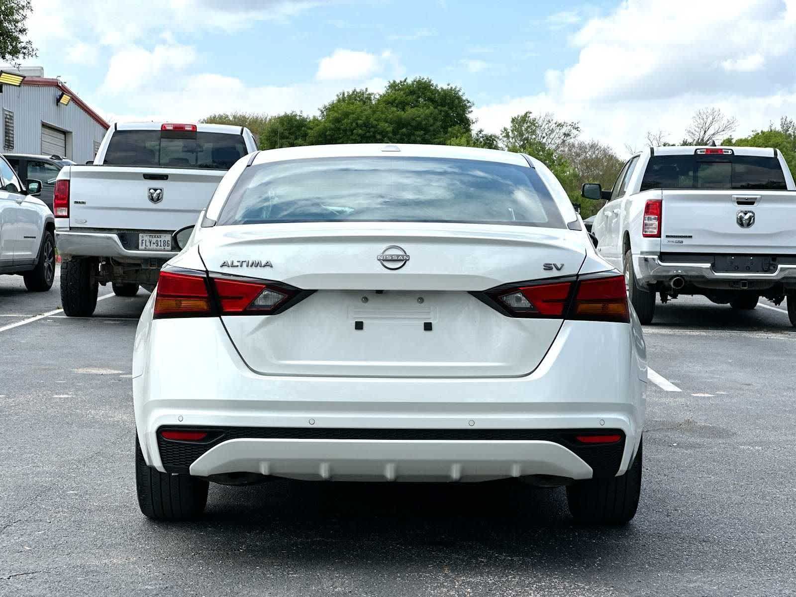 Thumbnail: 2024 Nissan Altima - 14