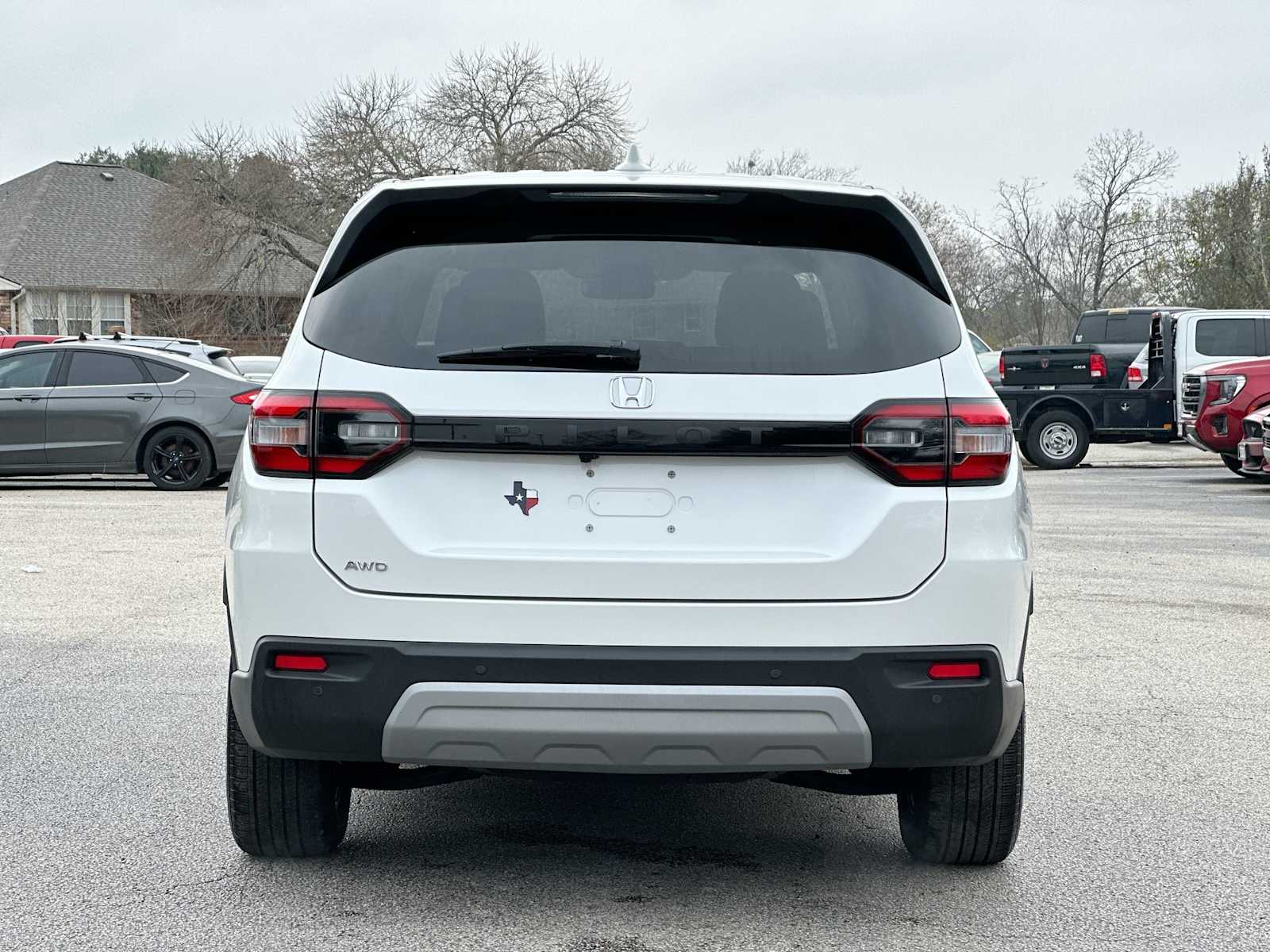 Thumbnail: 2024 Honda Pilot - 14