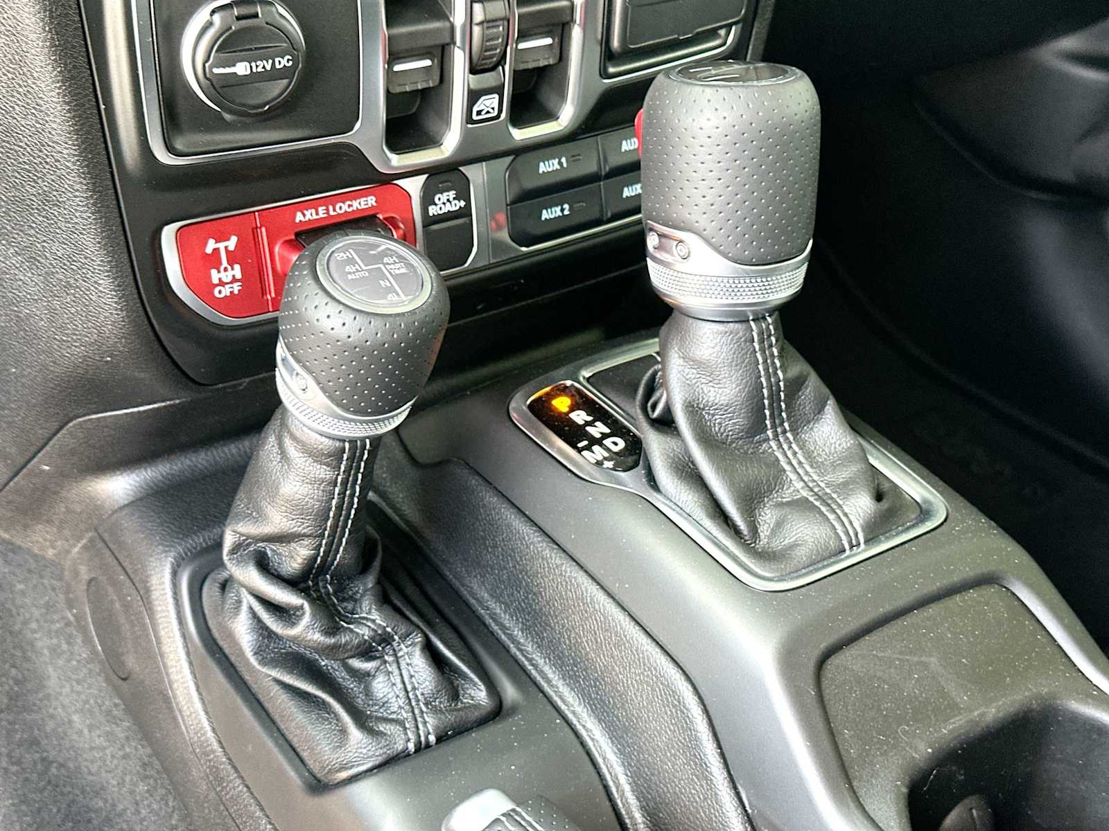 Thumbnail: 2026 Jeep Gladiator - 21