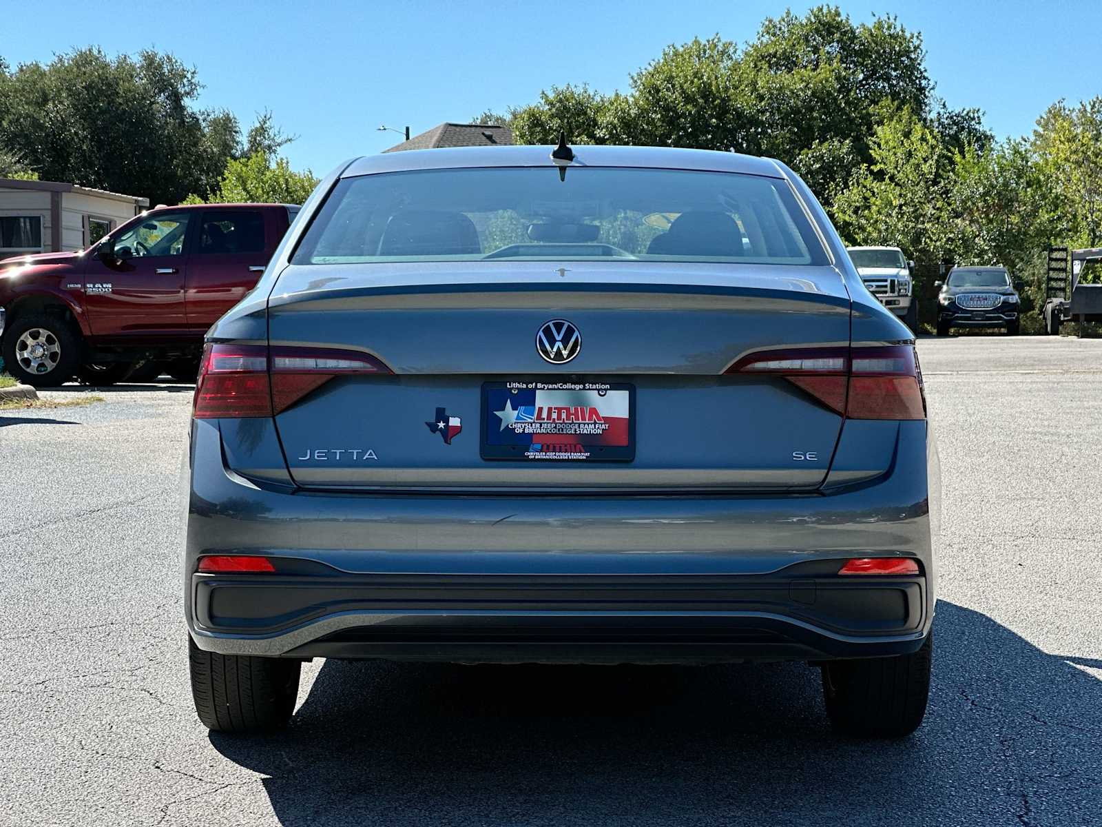 Thumbnail: 2024 Volkswagen Jetta - 14