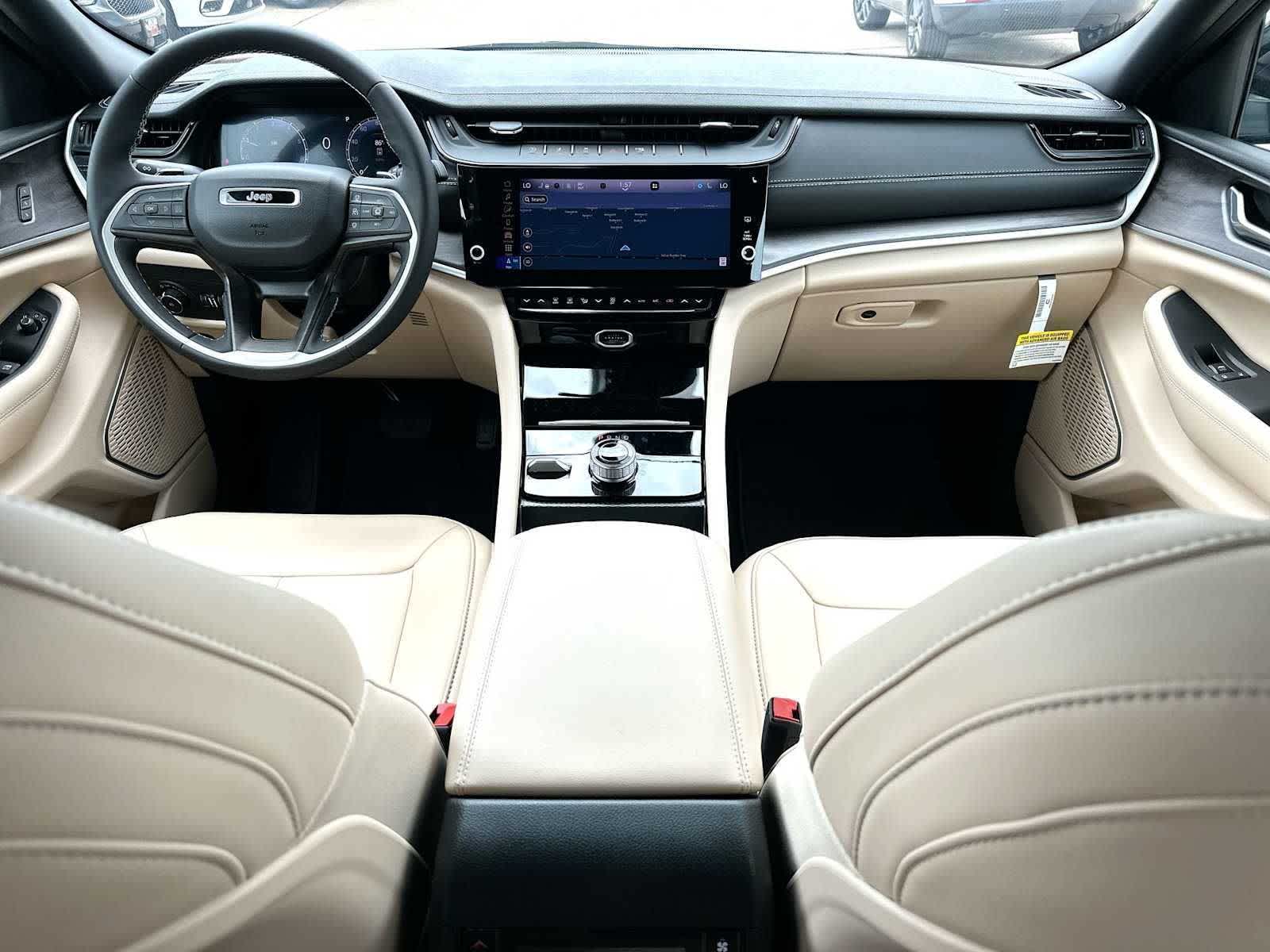 Thumbnail: 2026 Jeep Grand Cherokee - 25
