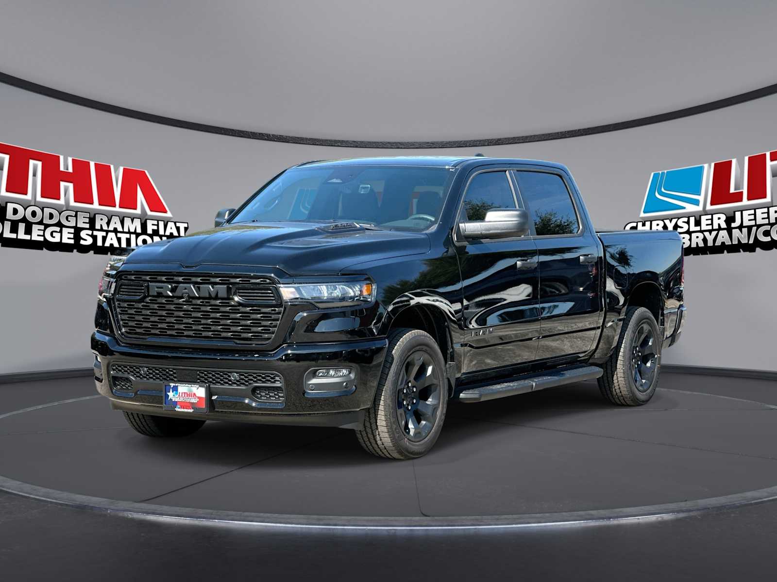 2026 Ram 1500 TRADESMAN CREW CAB 4X4 Pickup