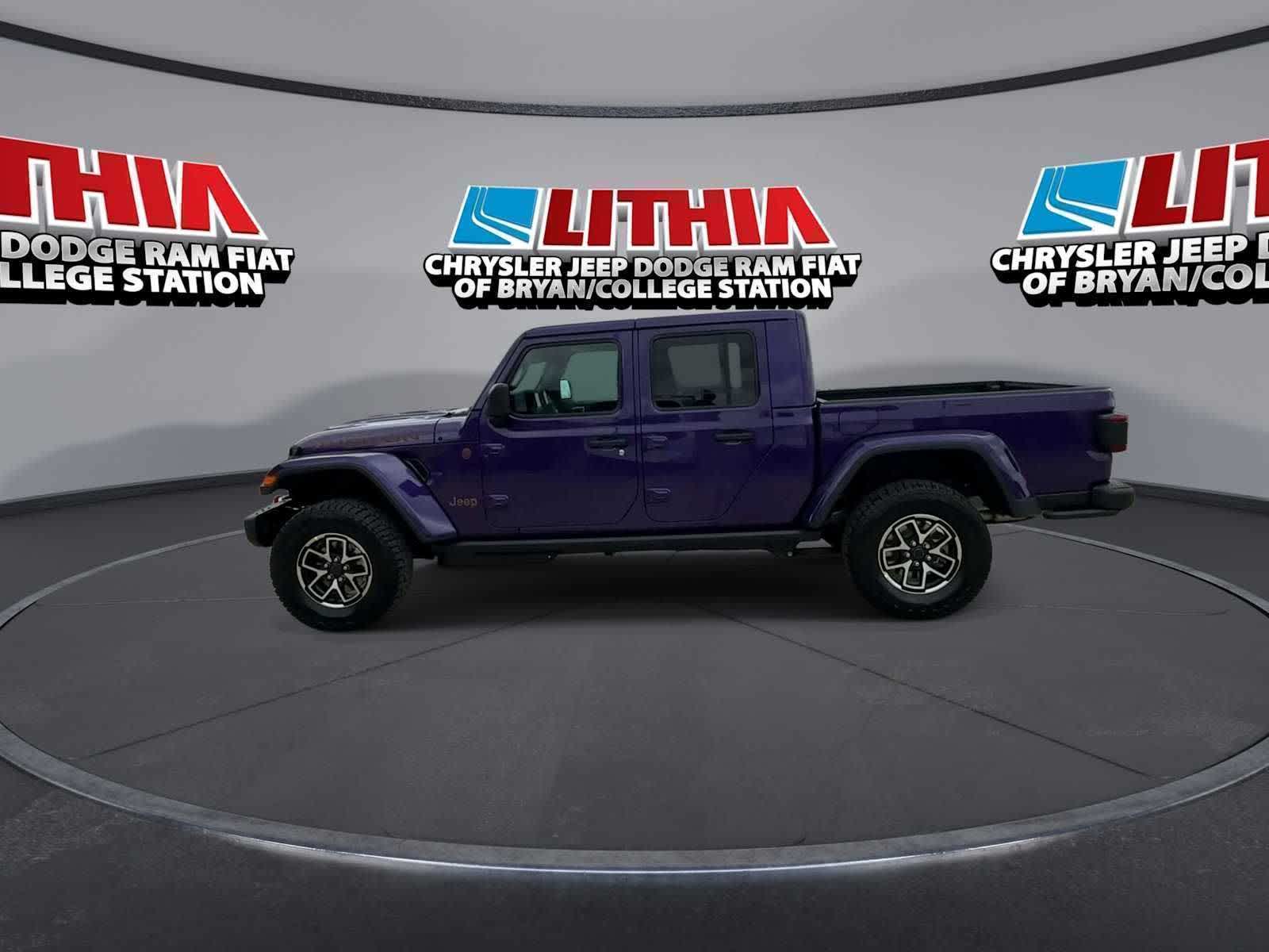 Thumbnail: 2026 Jeep Gladiator - 5